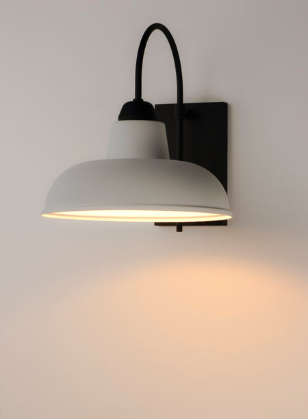 Industrial 1-Light Outdoor Wall Sconce