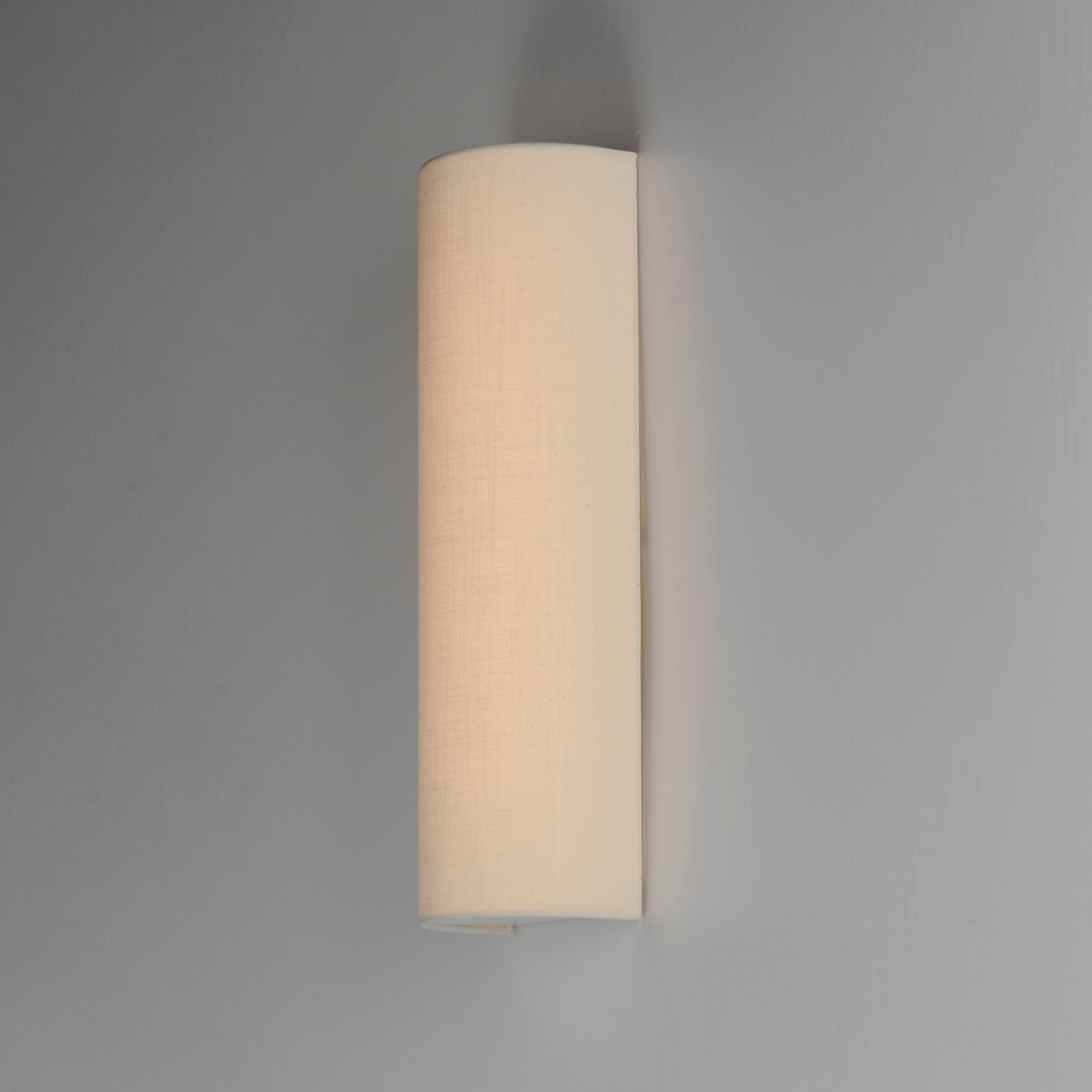 Prime 18" Tall LED Sconce