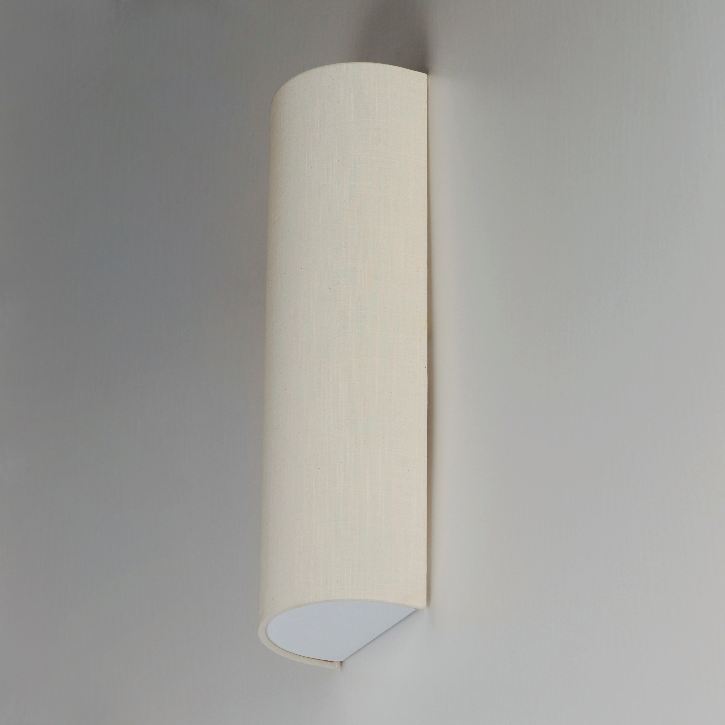 Prime 18" Tall LED Sconce 120-277 UNV Dim