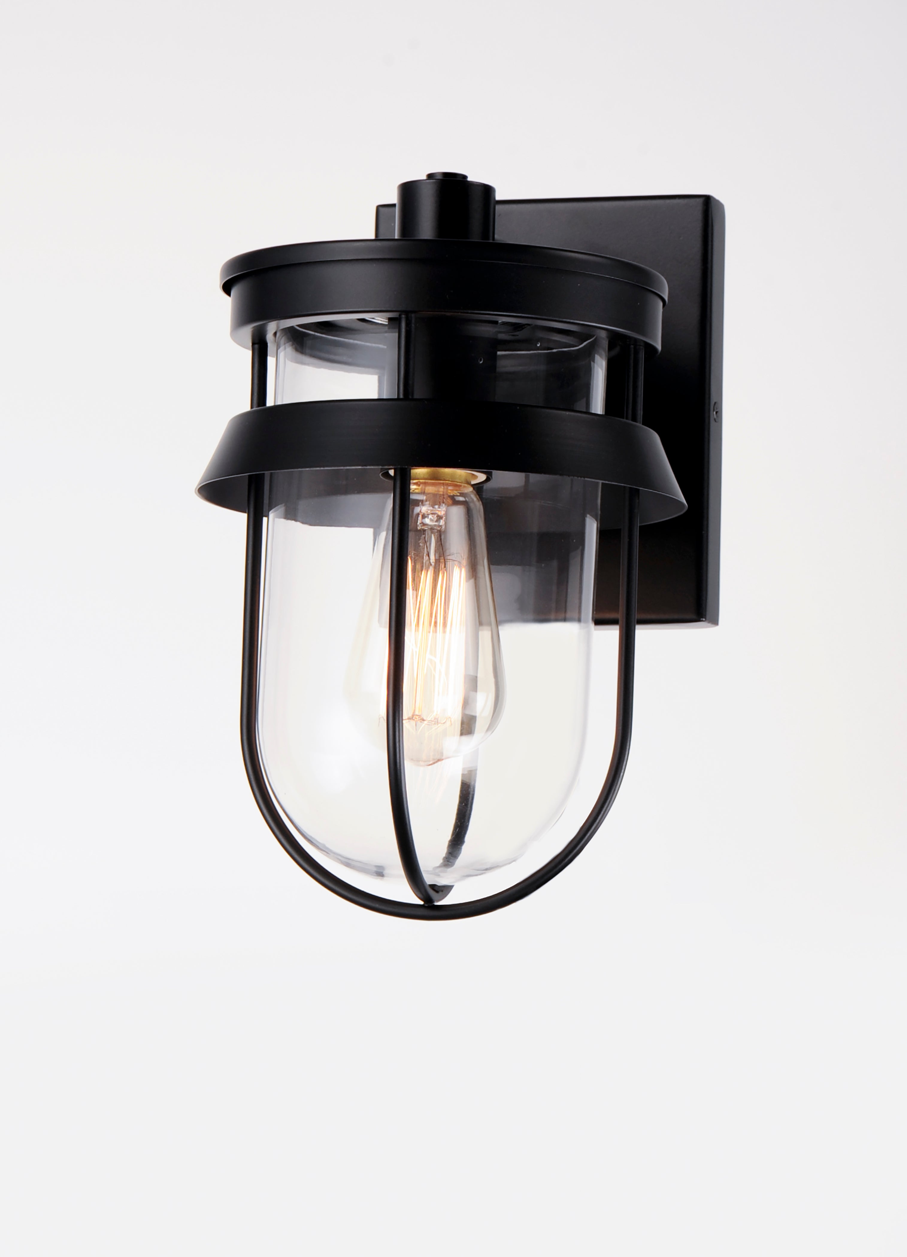 Breakwater 1-Light Outdoor Wall Sconce