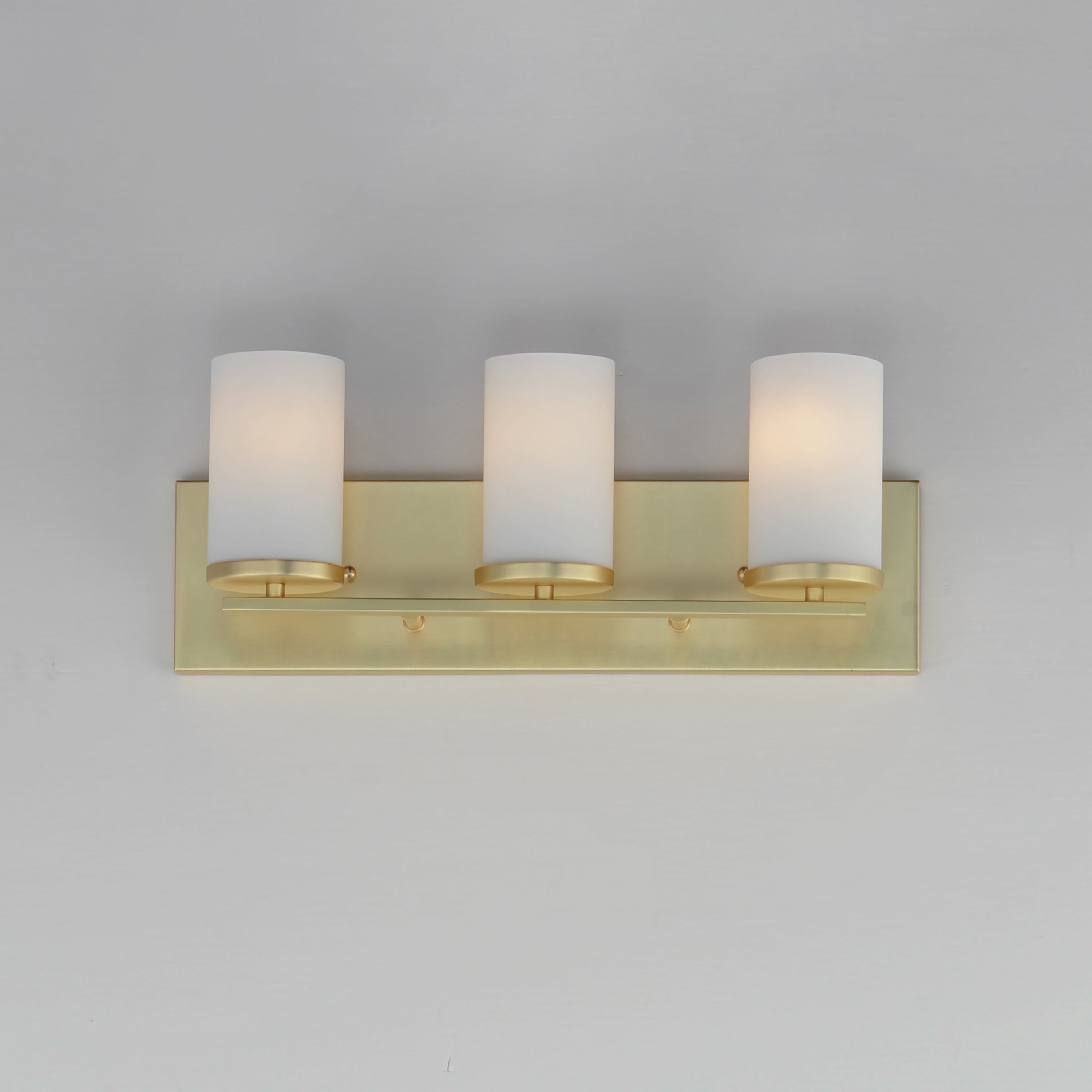 Lateral 3-Light Bath Vanity