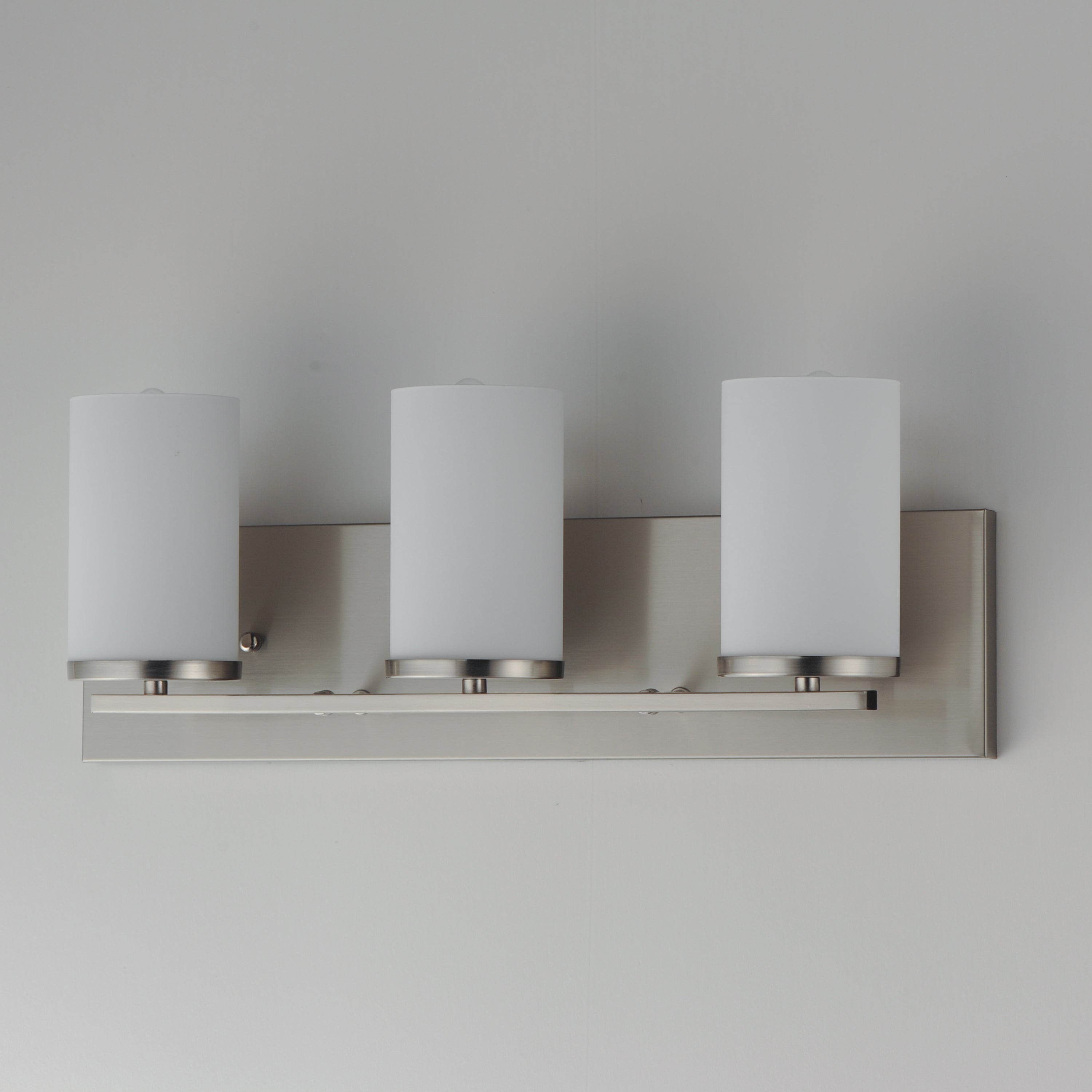 Lateral 3-Light Bath Vanity
