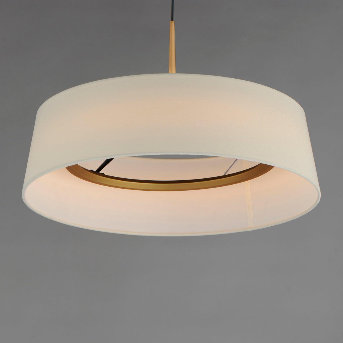 Paramount 21" LED Pendant