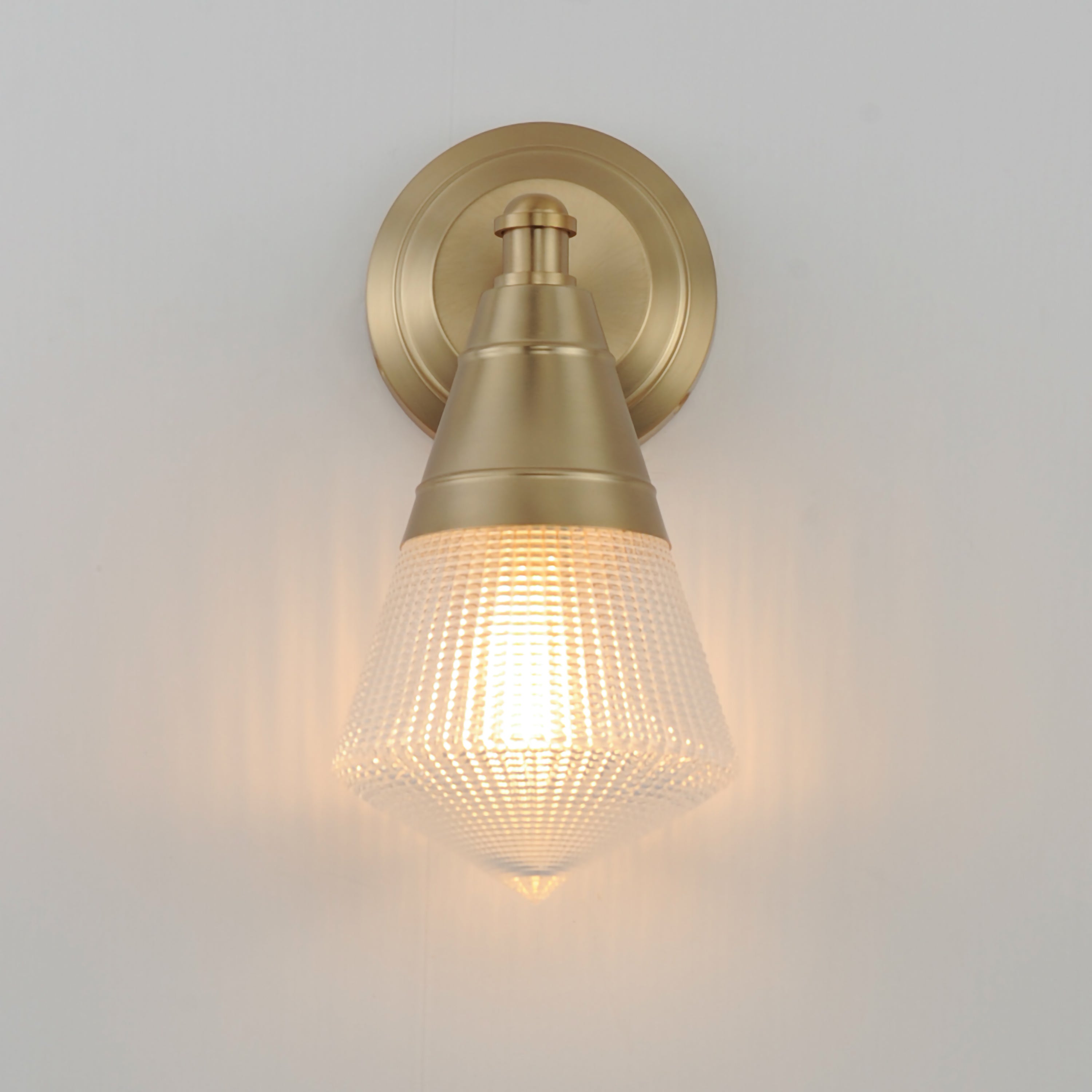 Hargreaves 1-Light Wall Sconce