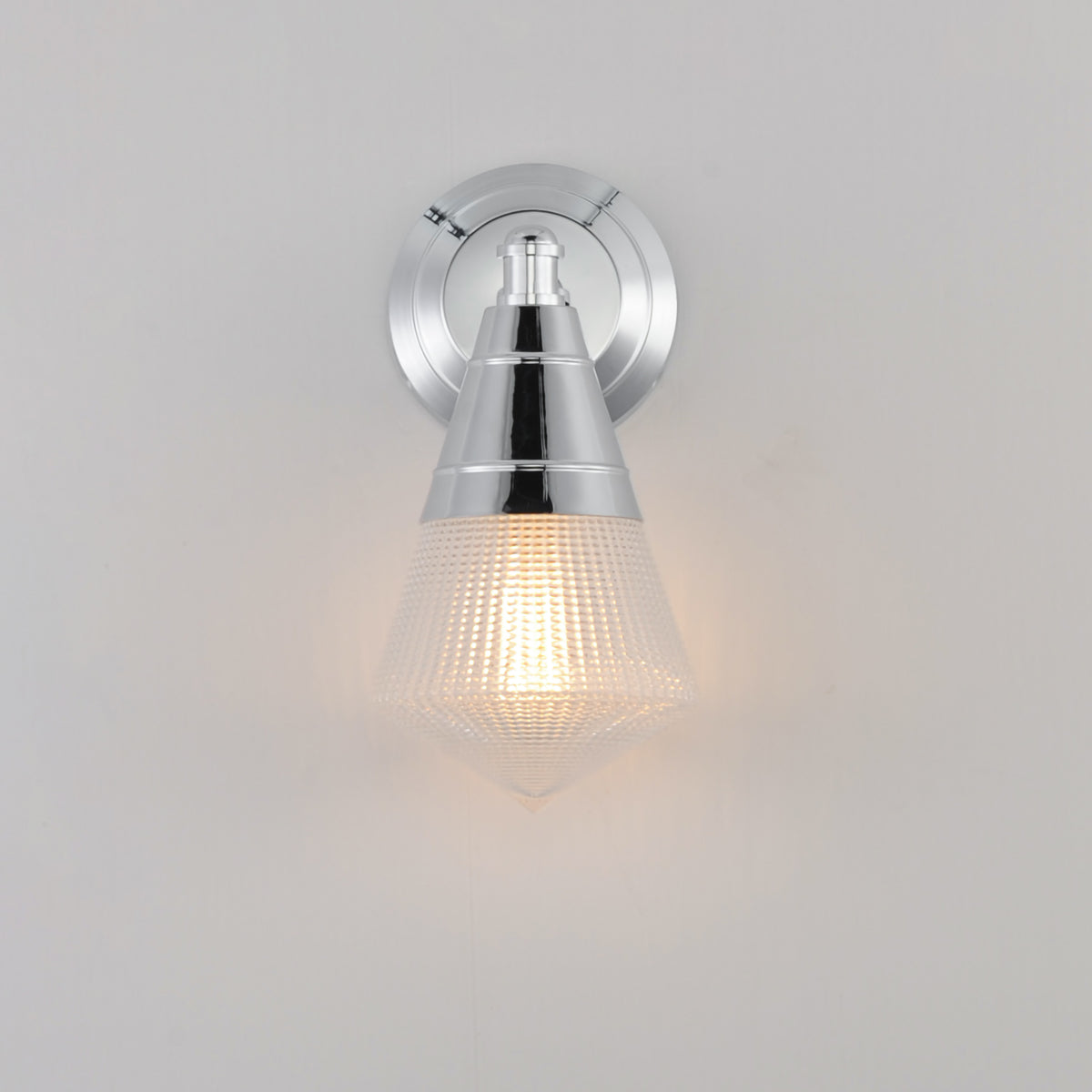 Hargreaves 1-Light Wall Sconce