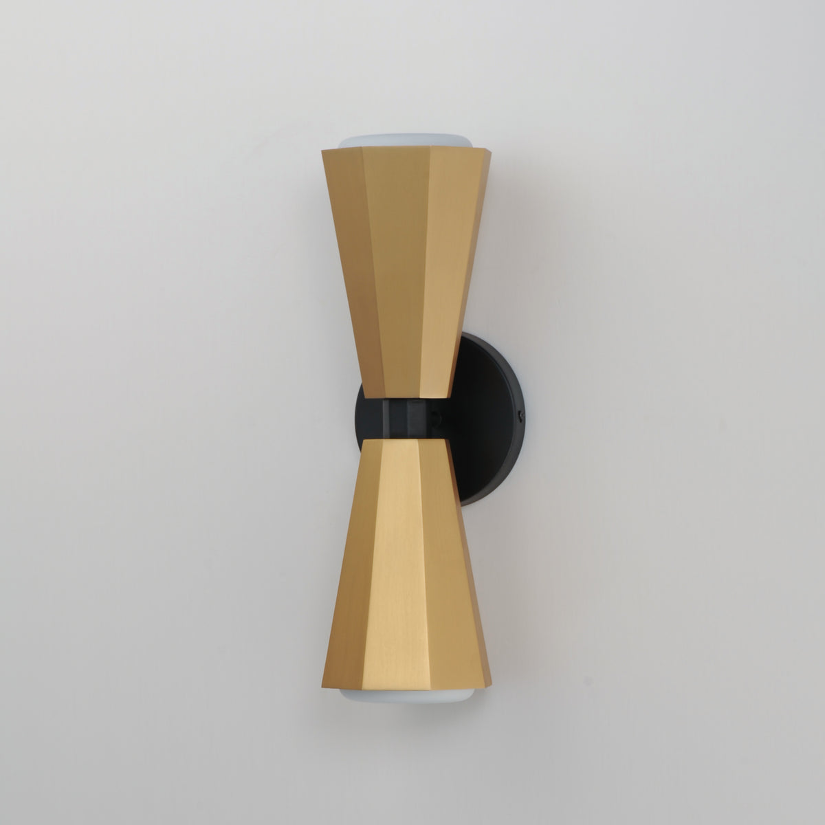 Rizzo 2-Light Wall Sconce