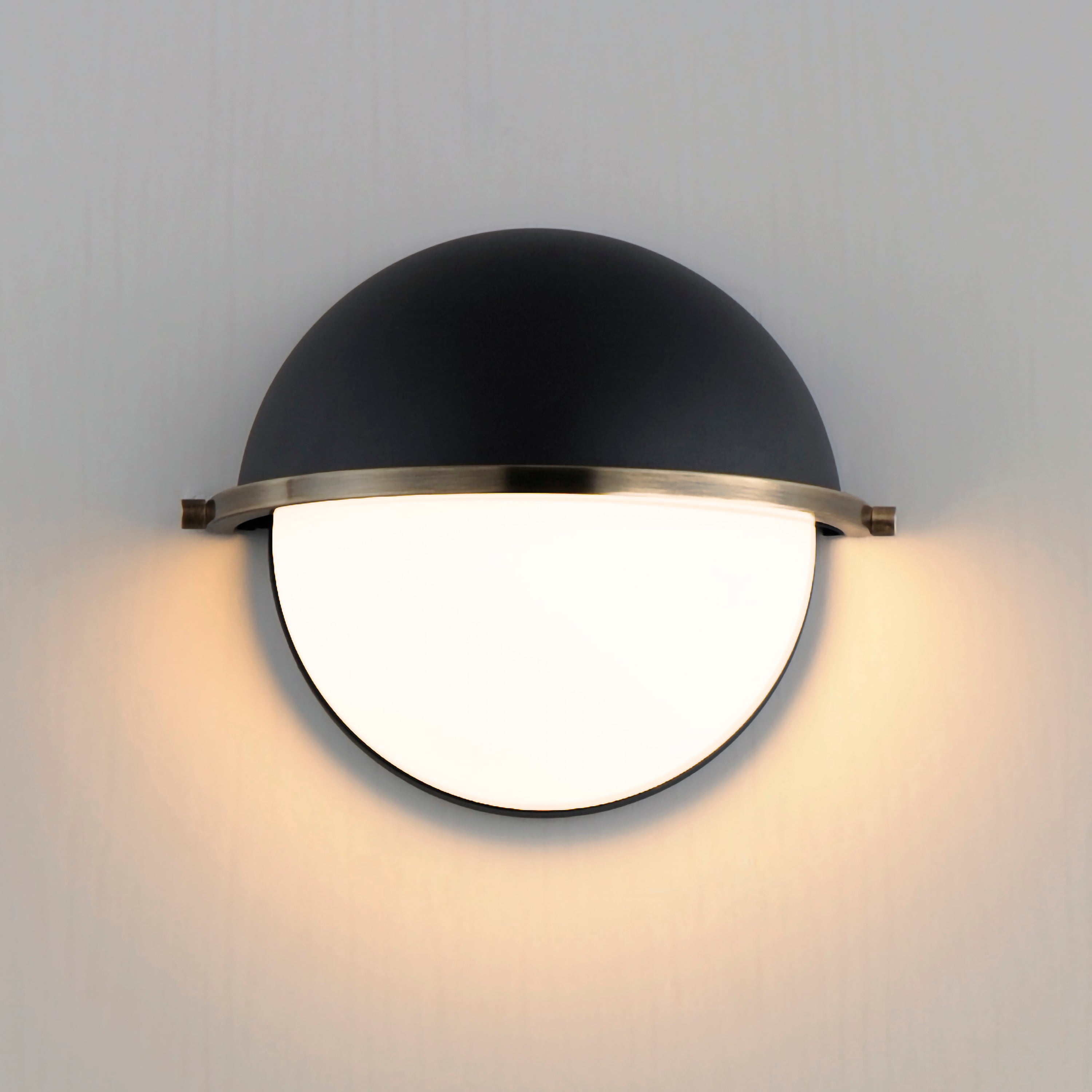Duke Half Sconce