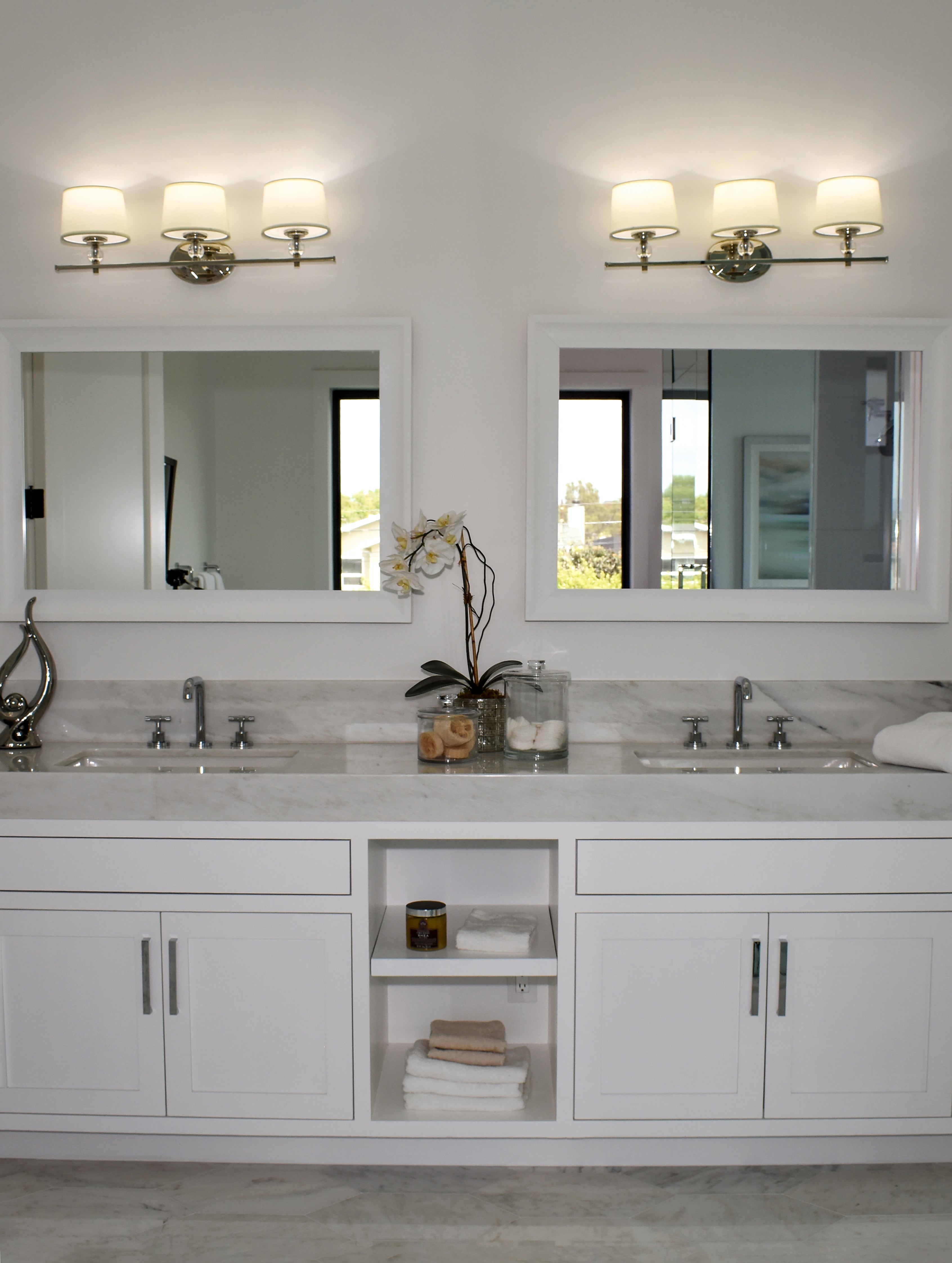 Rondo 3-Light Bath Vanity