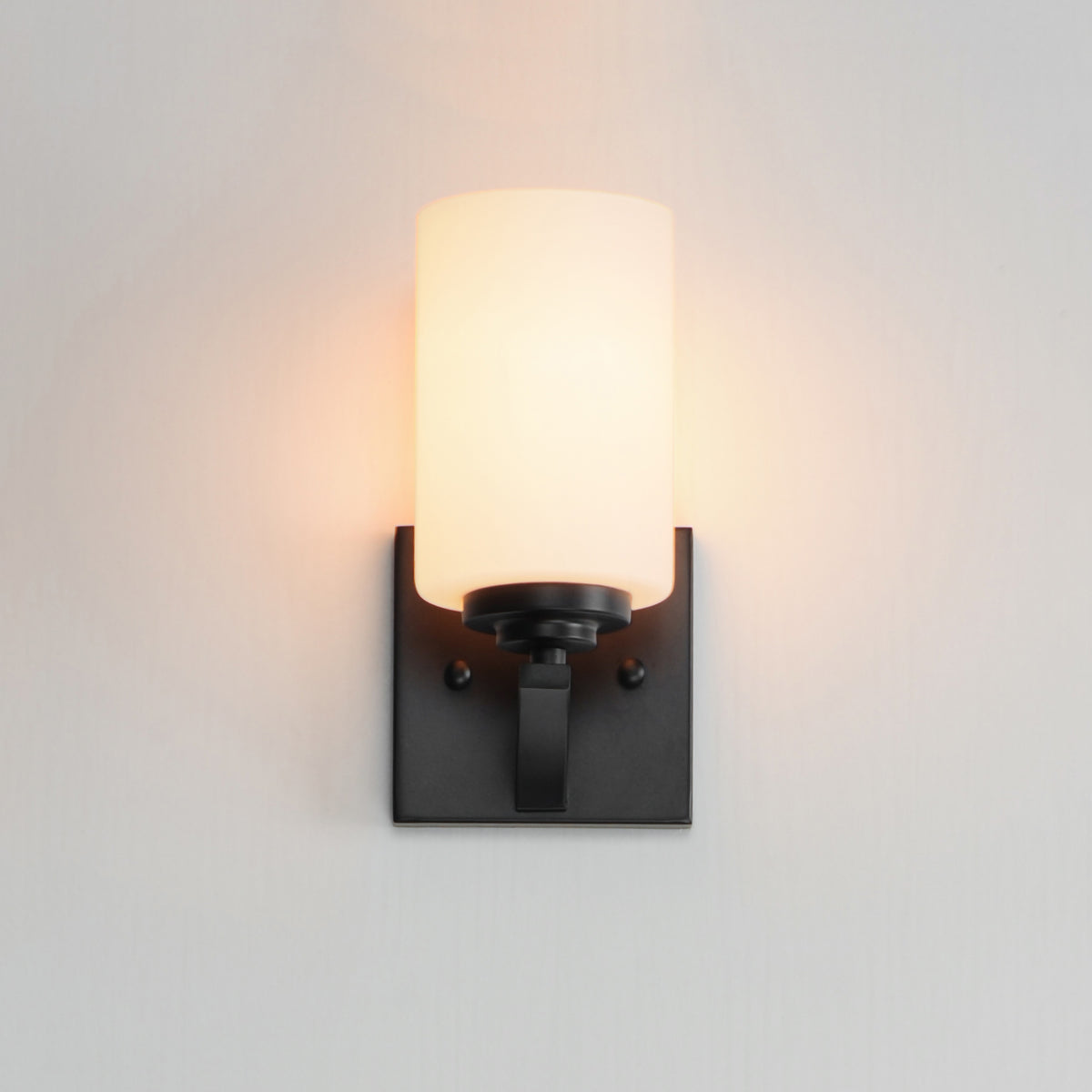 Deven 1-Light Wall Sconce