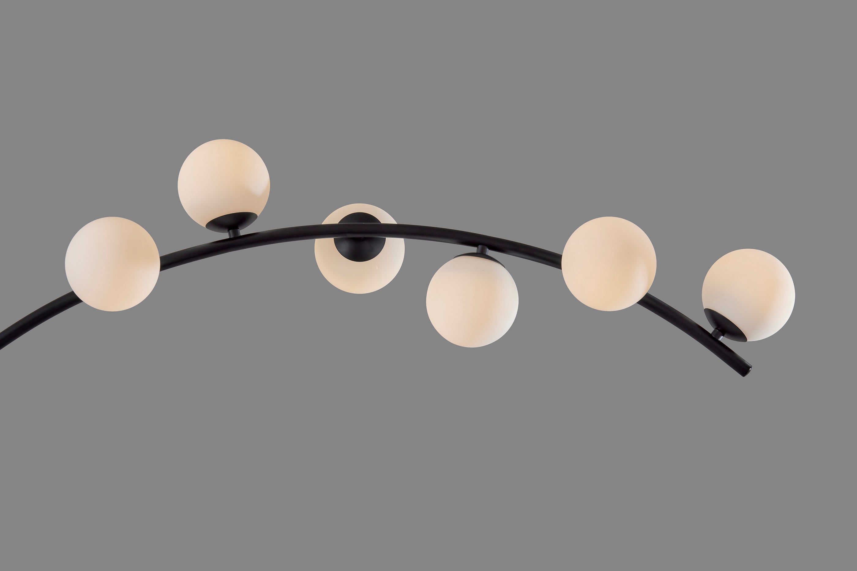 Ronan LED Arc Lamp w. Smart Switch