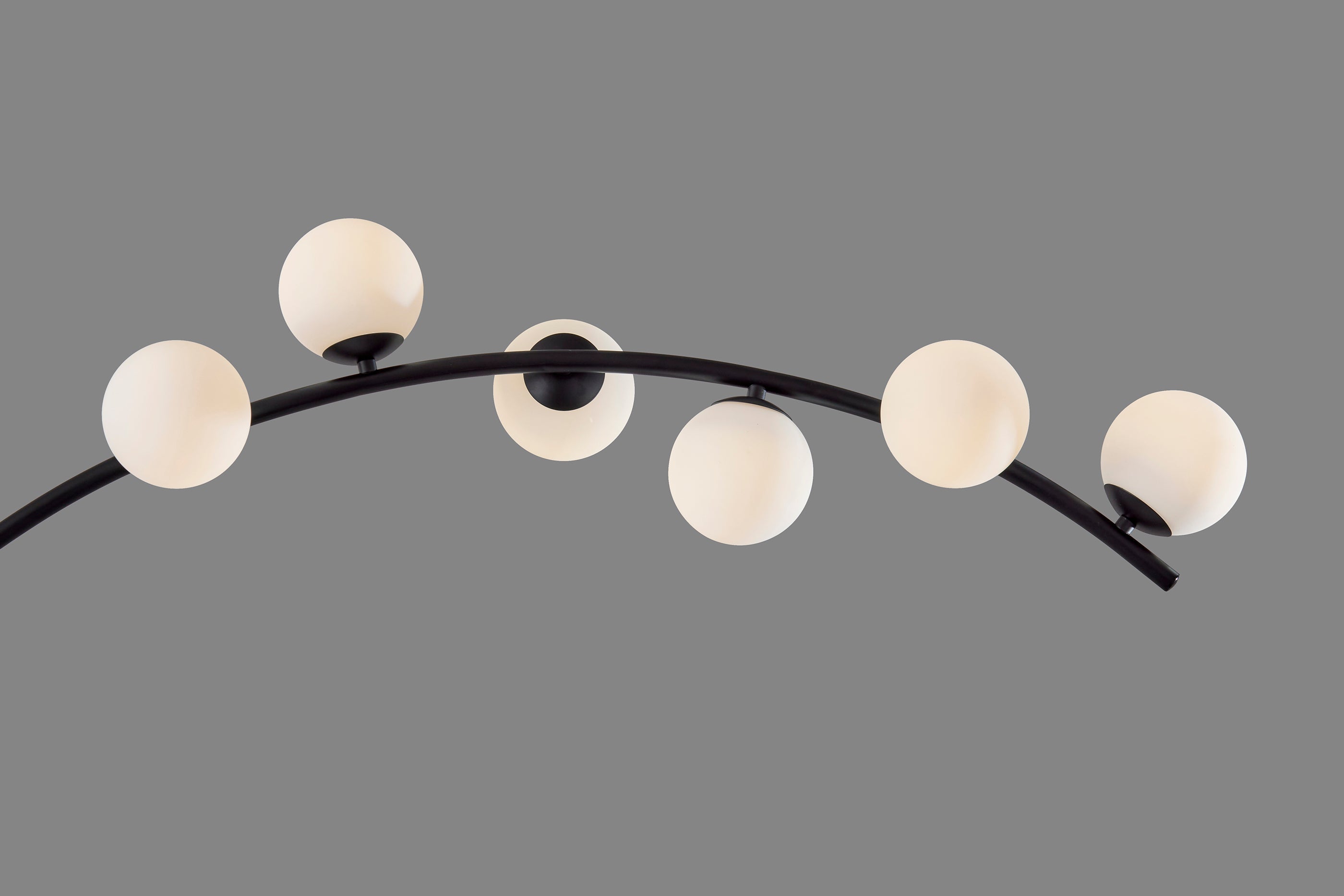 Ronan LED Arc Lamp w. Smart Switch