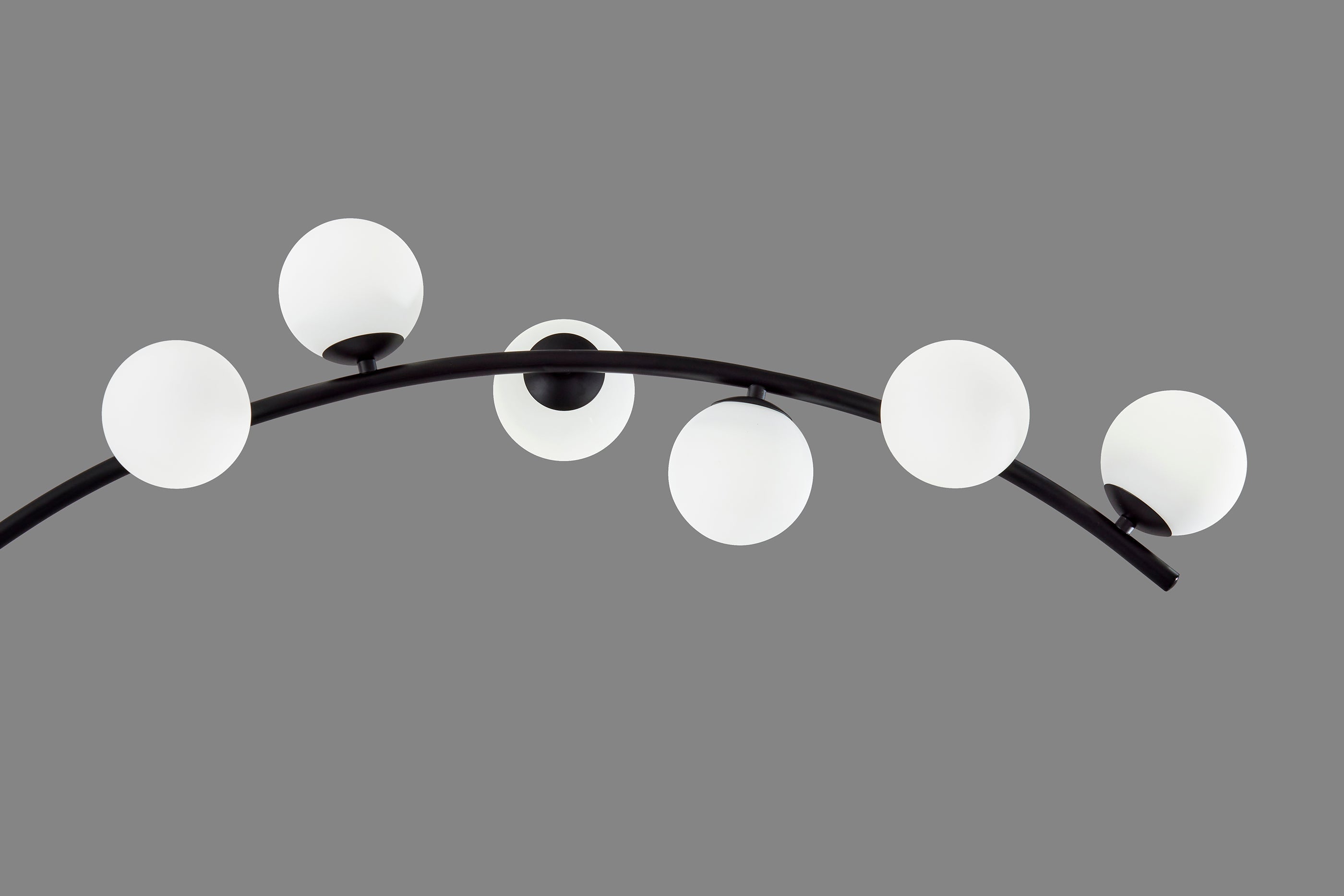 Ronan LED Arc Lamp w. Smart Switch