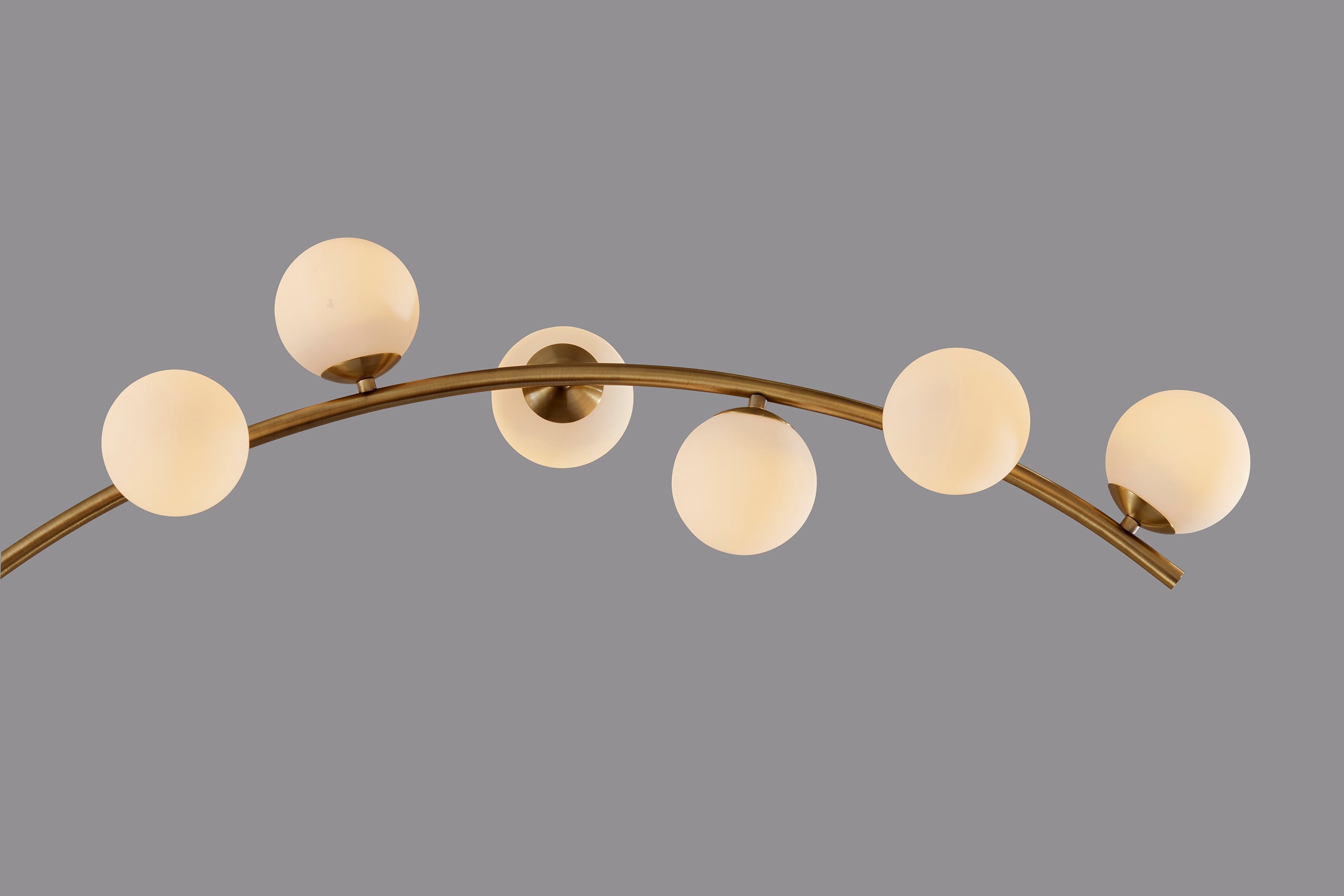 Ronan LED Arc Lamp w. Smart Switch