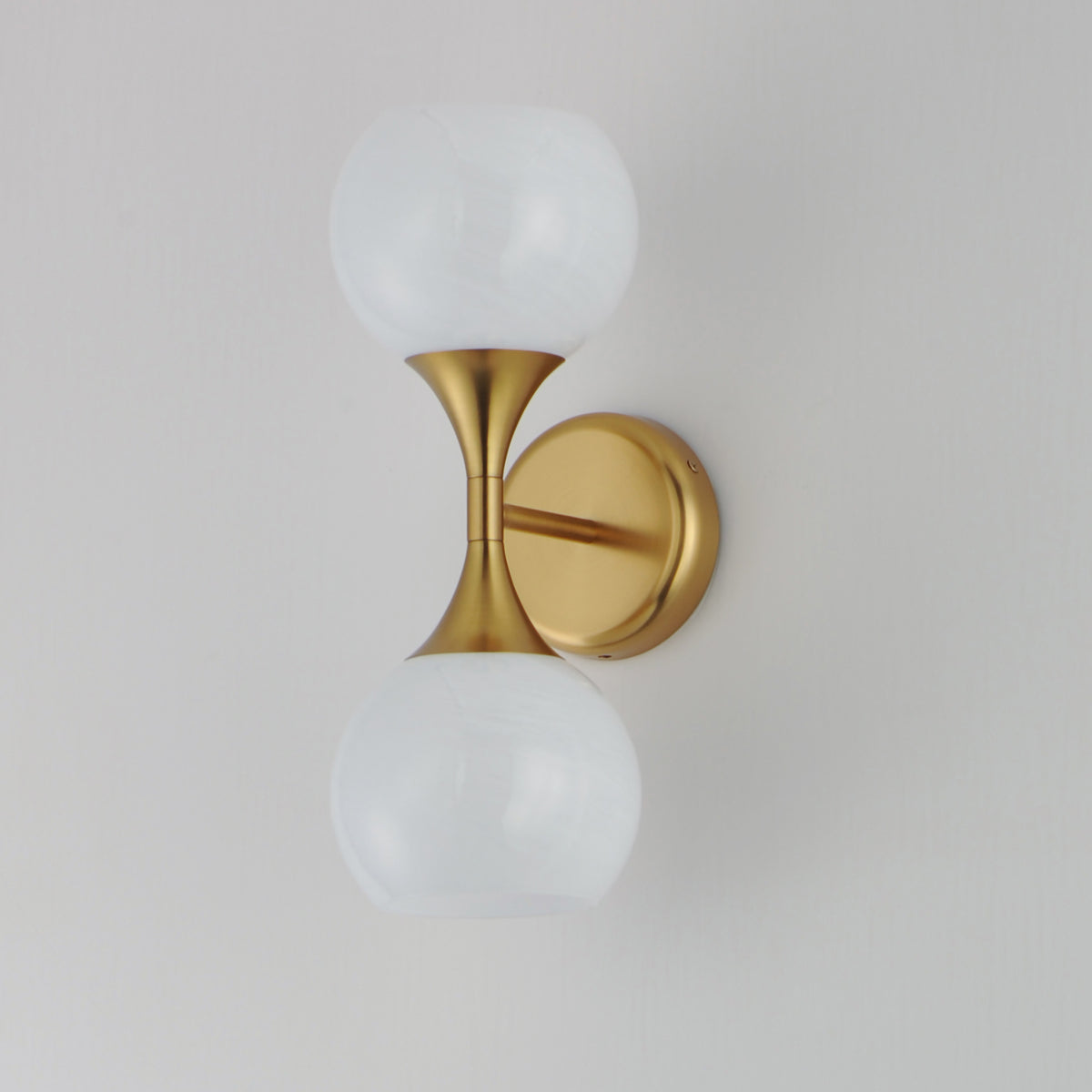 Neve 2-Light Wall Sconce