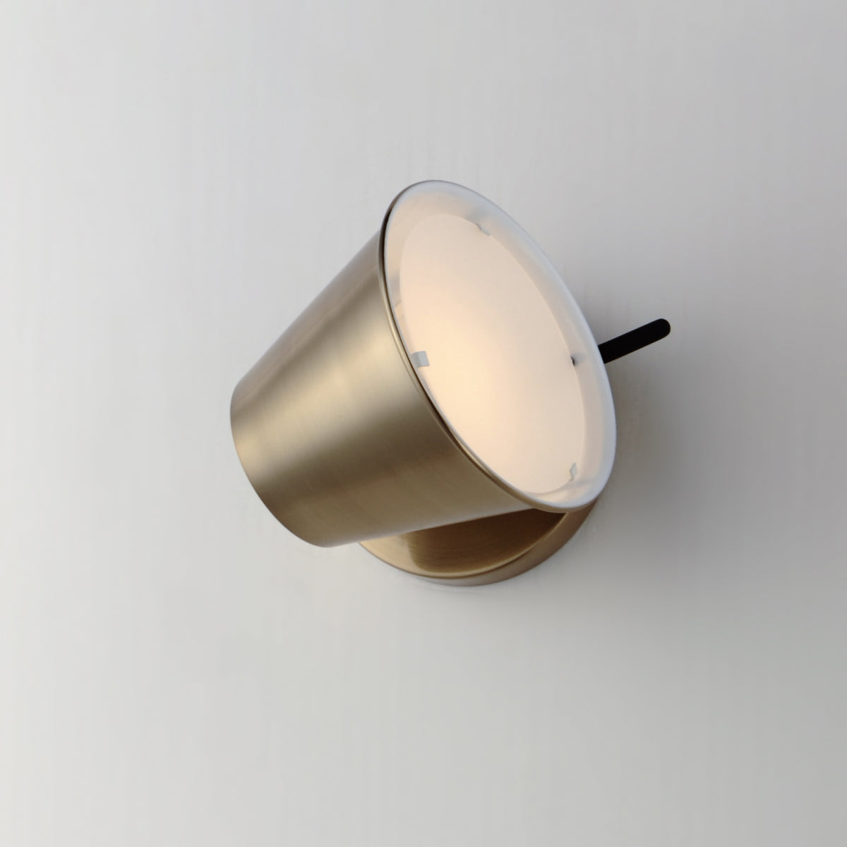 Carlo Single LED Sconce