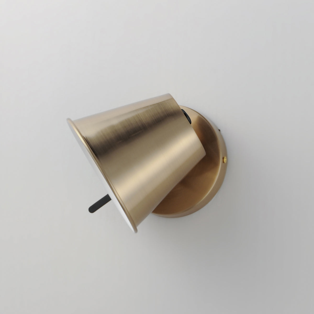 Carlo Single LED Sconce