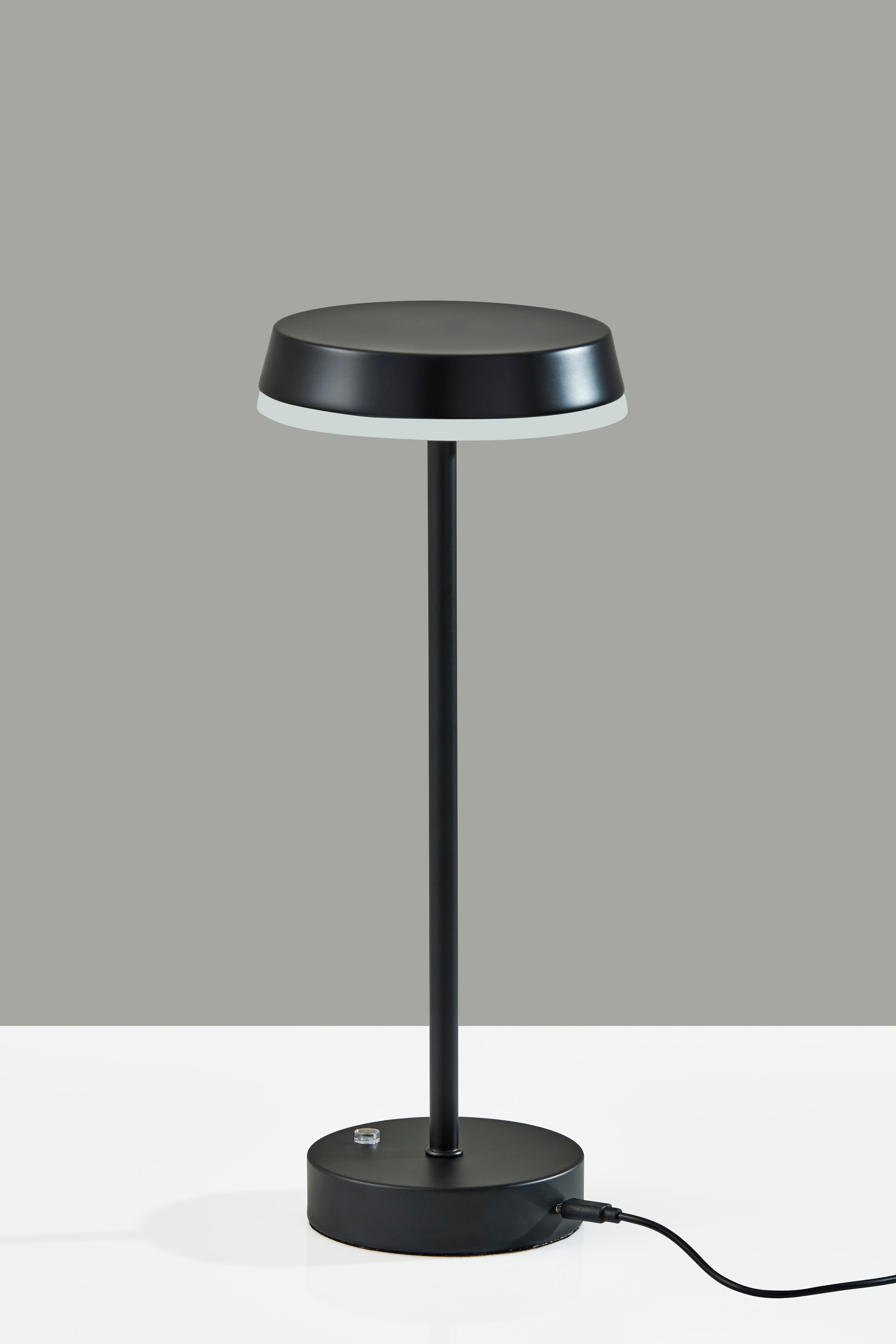 Tommy LED Cordless Table Lamp