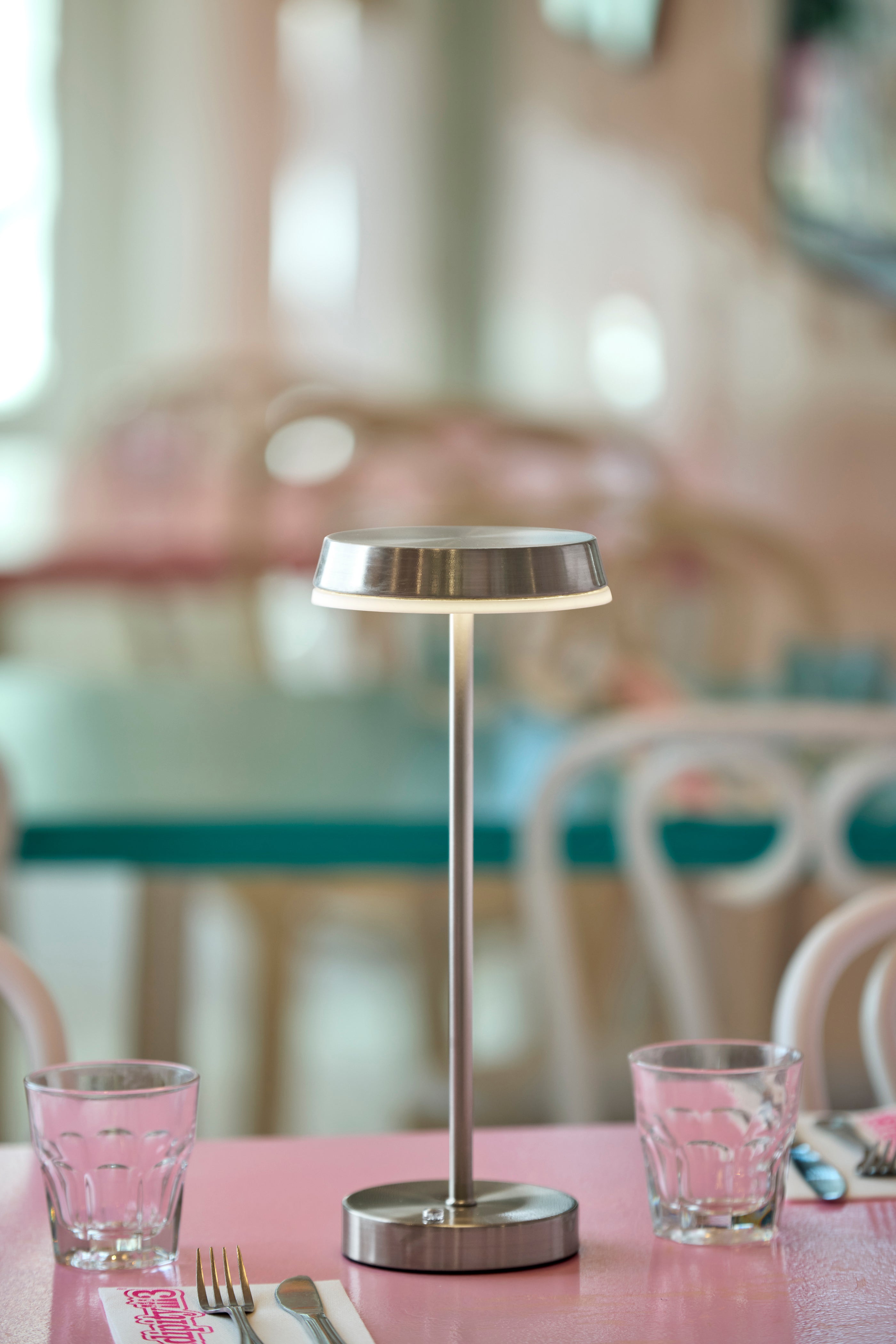 Tommy LED Cordless Table Lamp