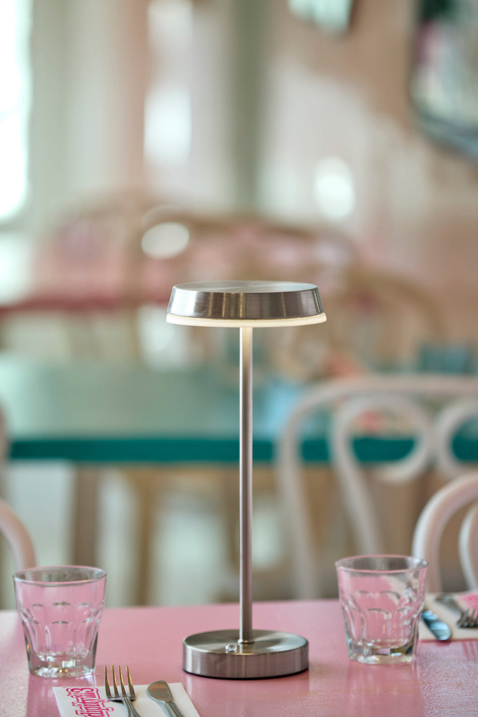 Tommy LED Cordless Table Lamp