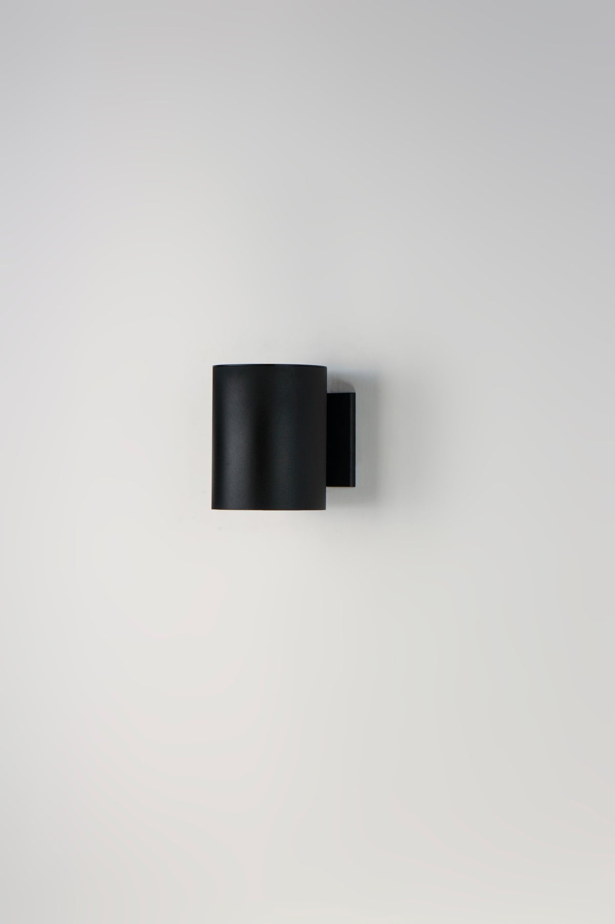 Outpost 1-Light 7.25"H Outdoor Wall Sconce