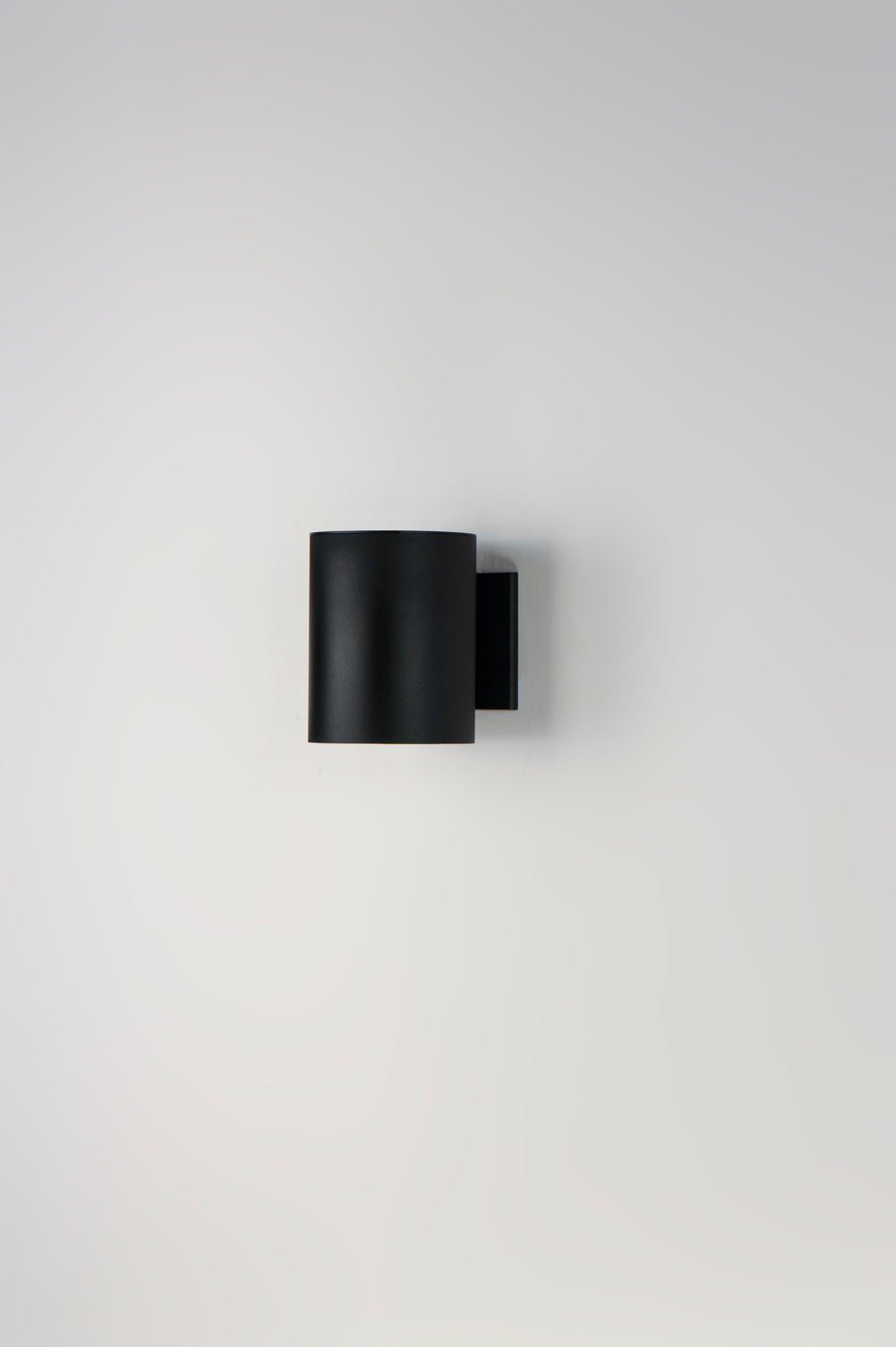 Outpost 1-Light 7.25"H Outdoor Wall Sconce