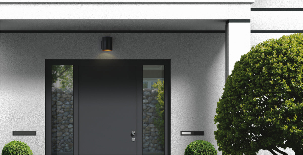 Outpost 1-Light 7.25"H Outdoor Wall Sconce