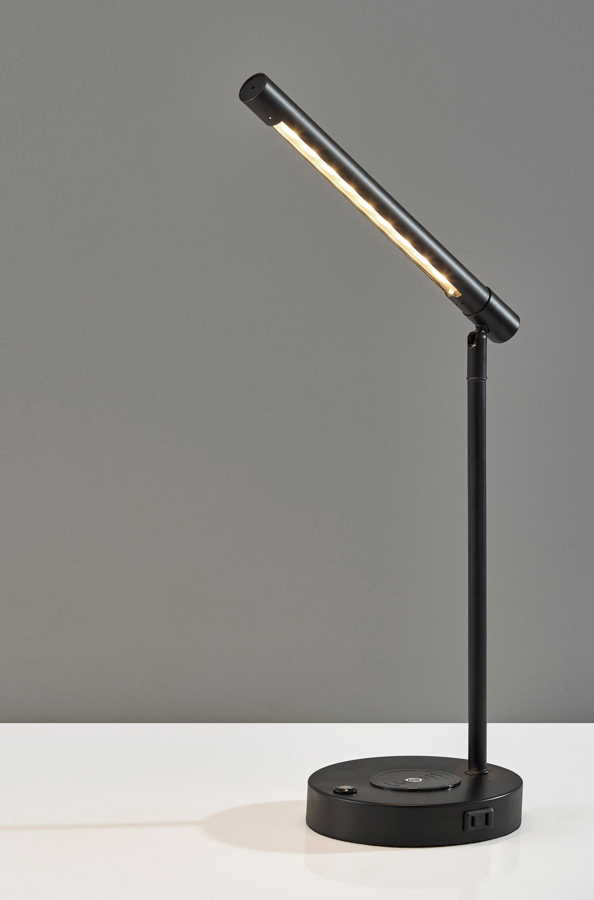 Dax LED Wireless Charging Desk Lamp
