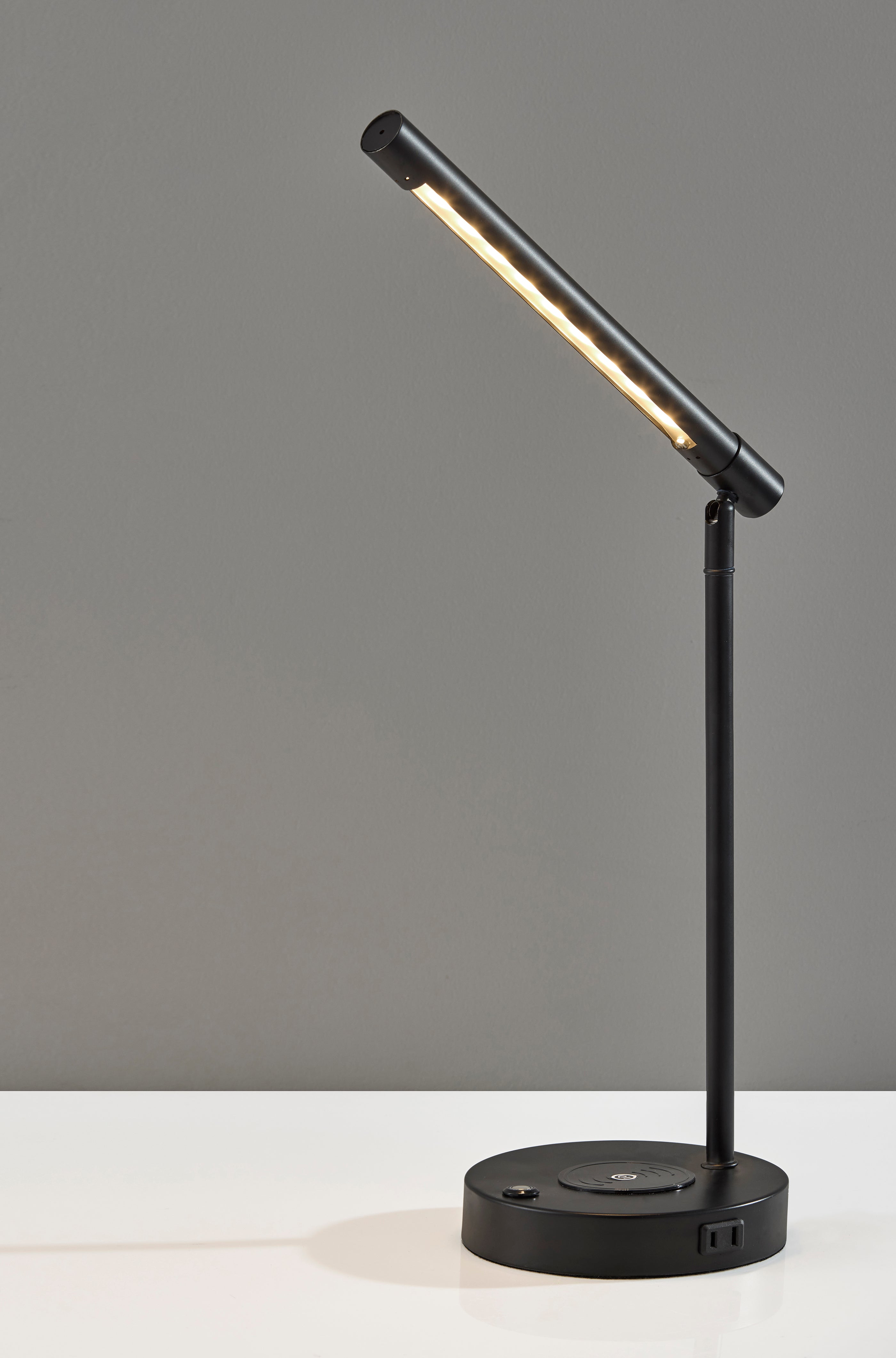 Dax LED Wireless Charging Desk Lamp