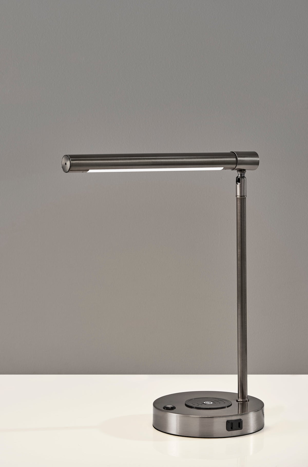 Dax LED Wireless Charging Desk Lamp