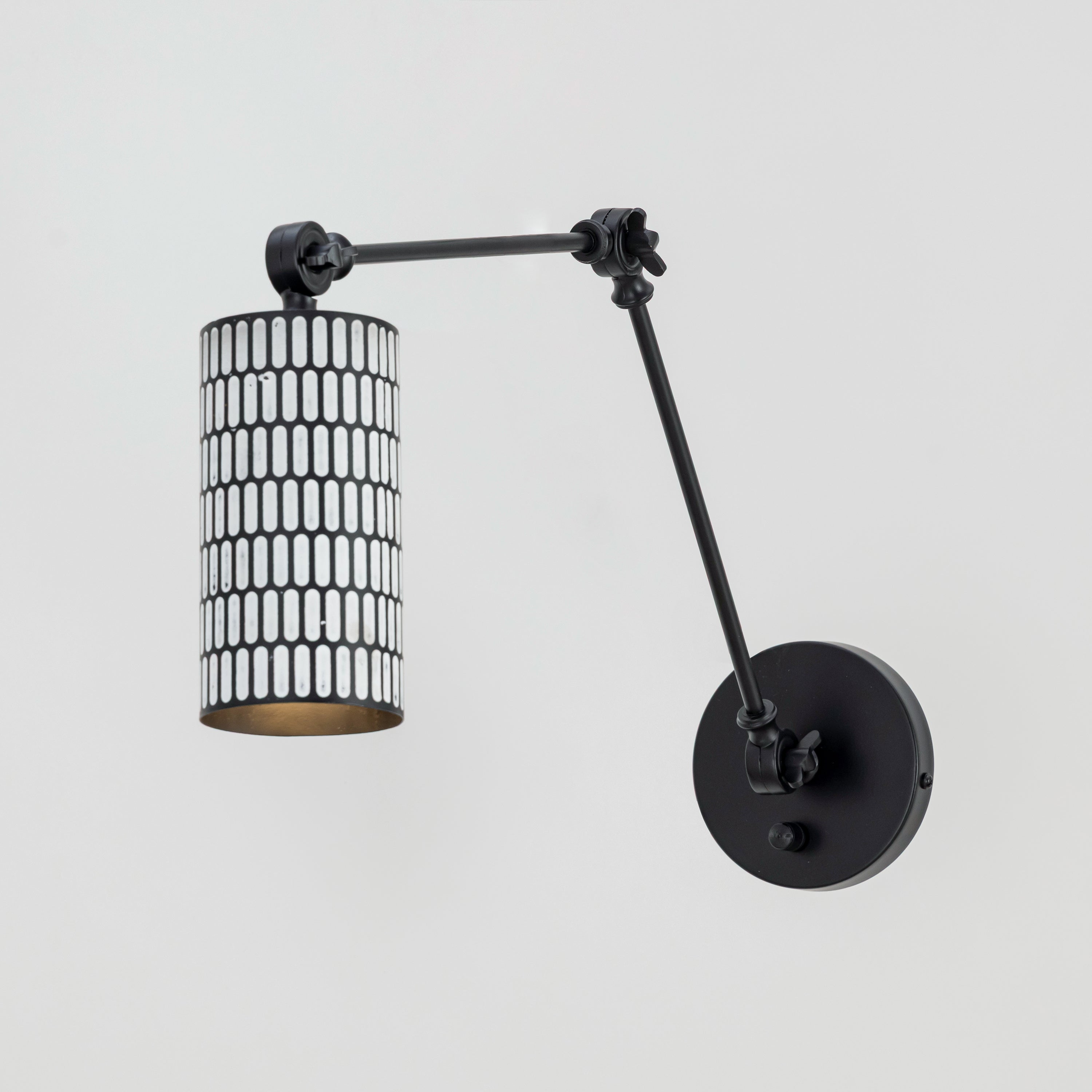 Shaka 1-Light Swing Arm Wall Sconce