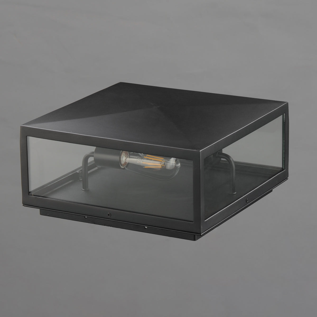 Catalina 2-Light Deck Lantern
