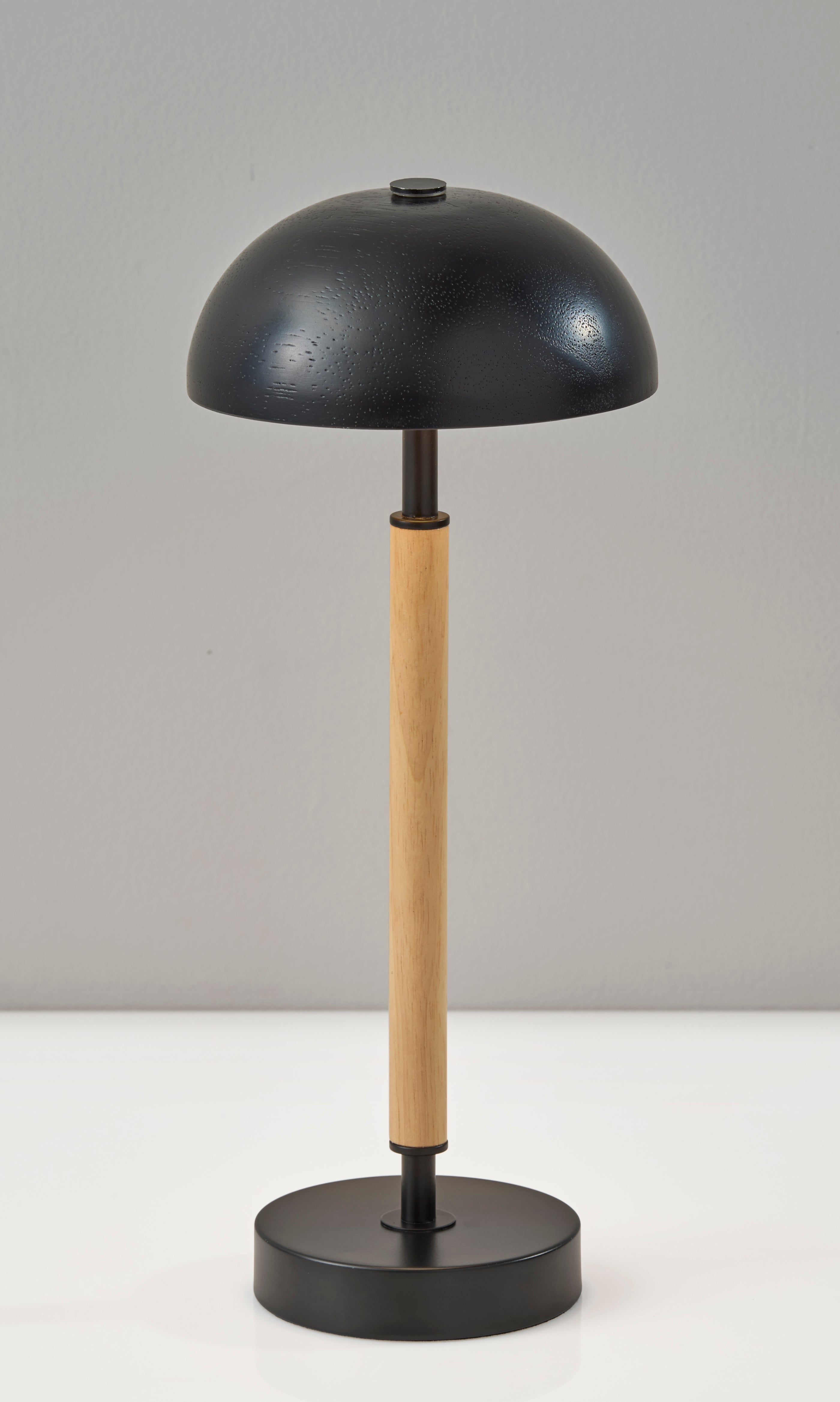 Ronny Cordless LED Table Lamp