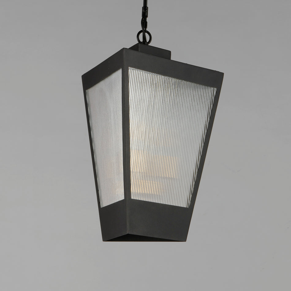 Triform 14" 3-Light Outdoor Pendant