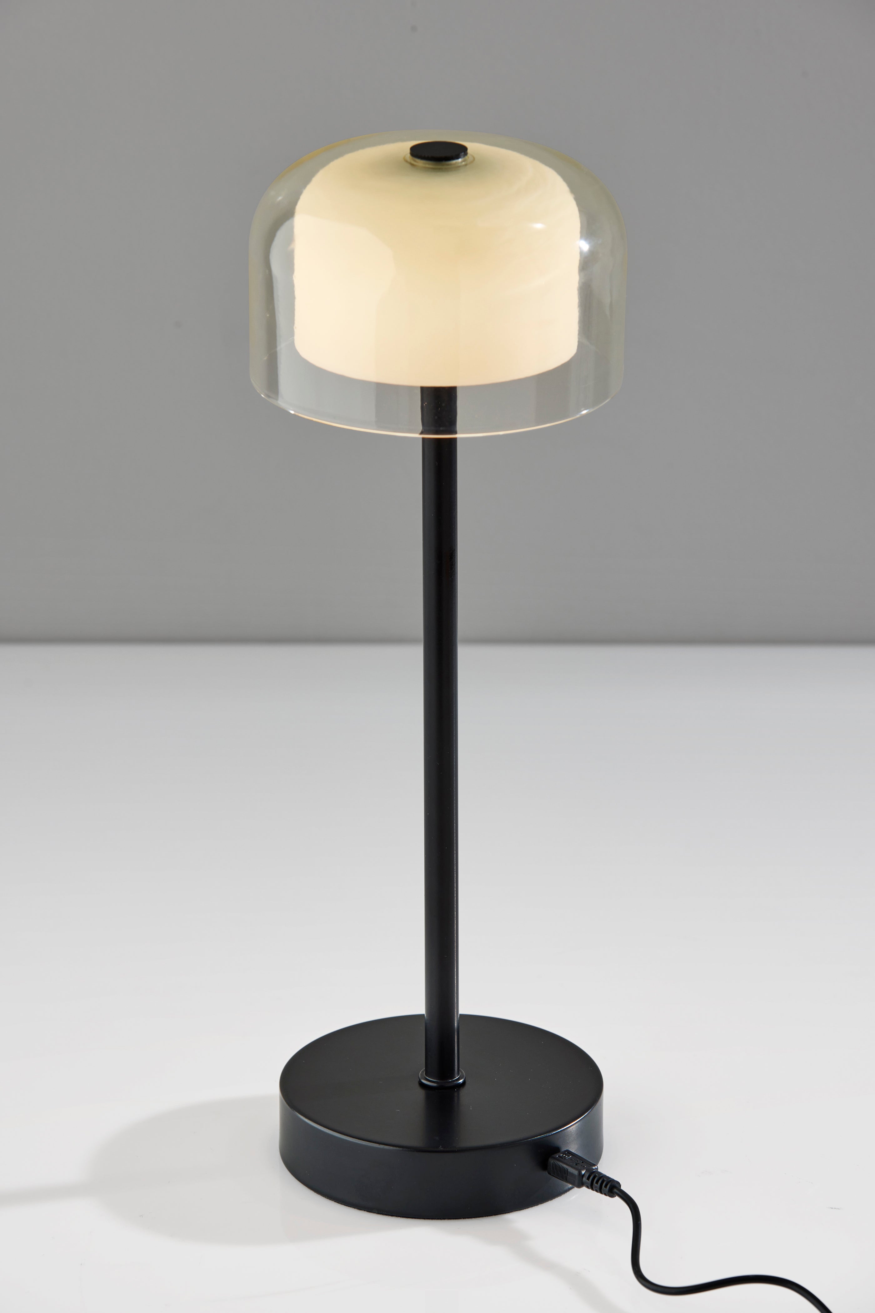Benji Cordless LED Table Lamp