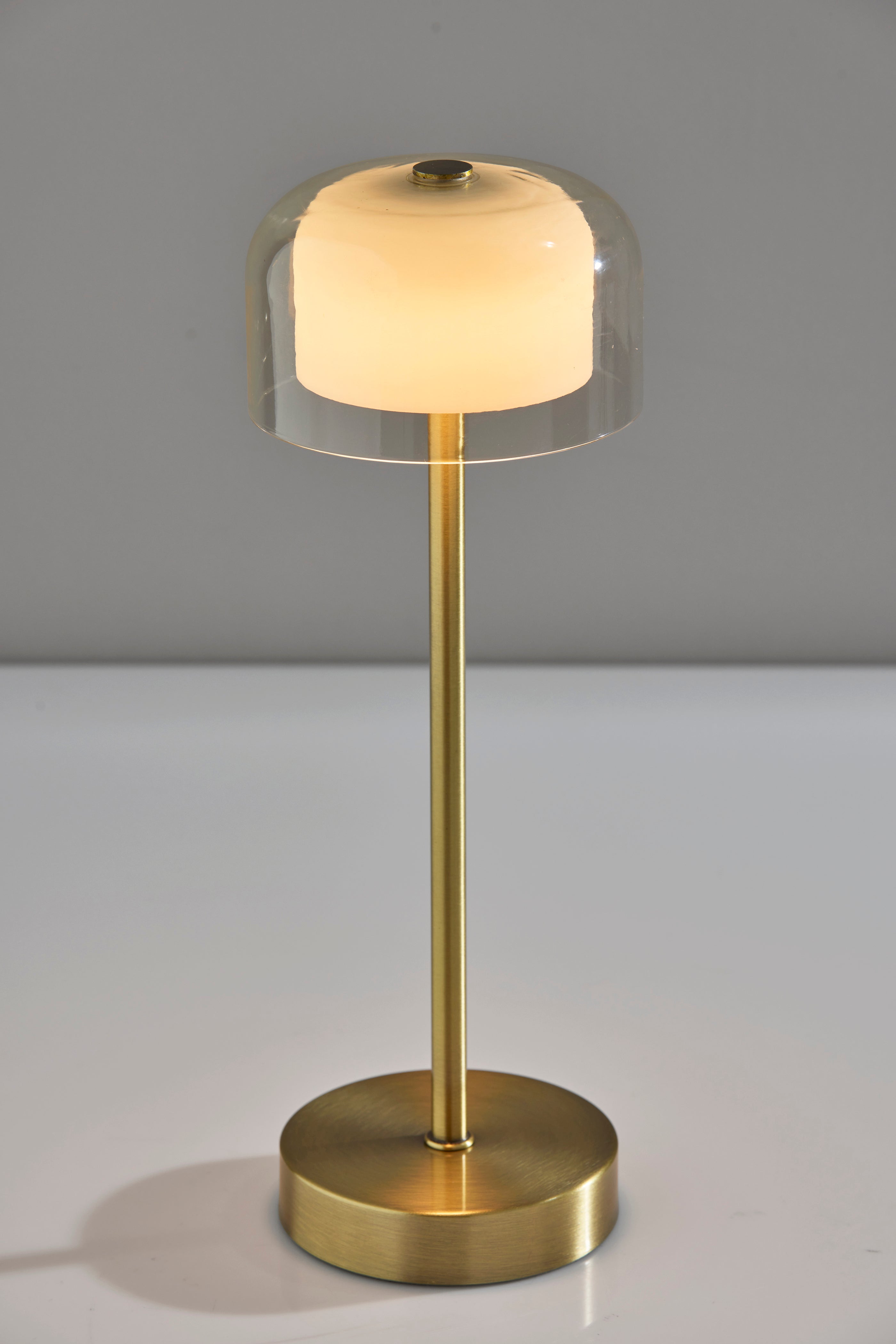 Benji Cordless LED Table Lamp