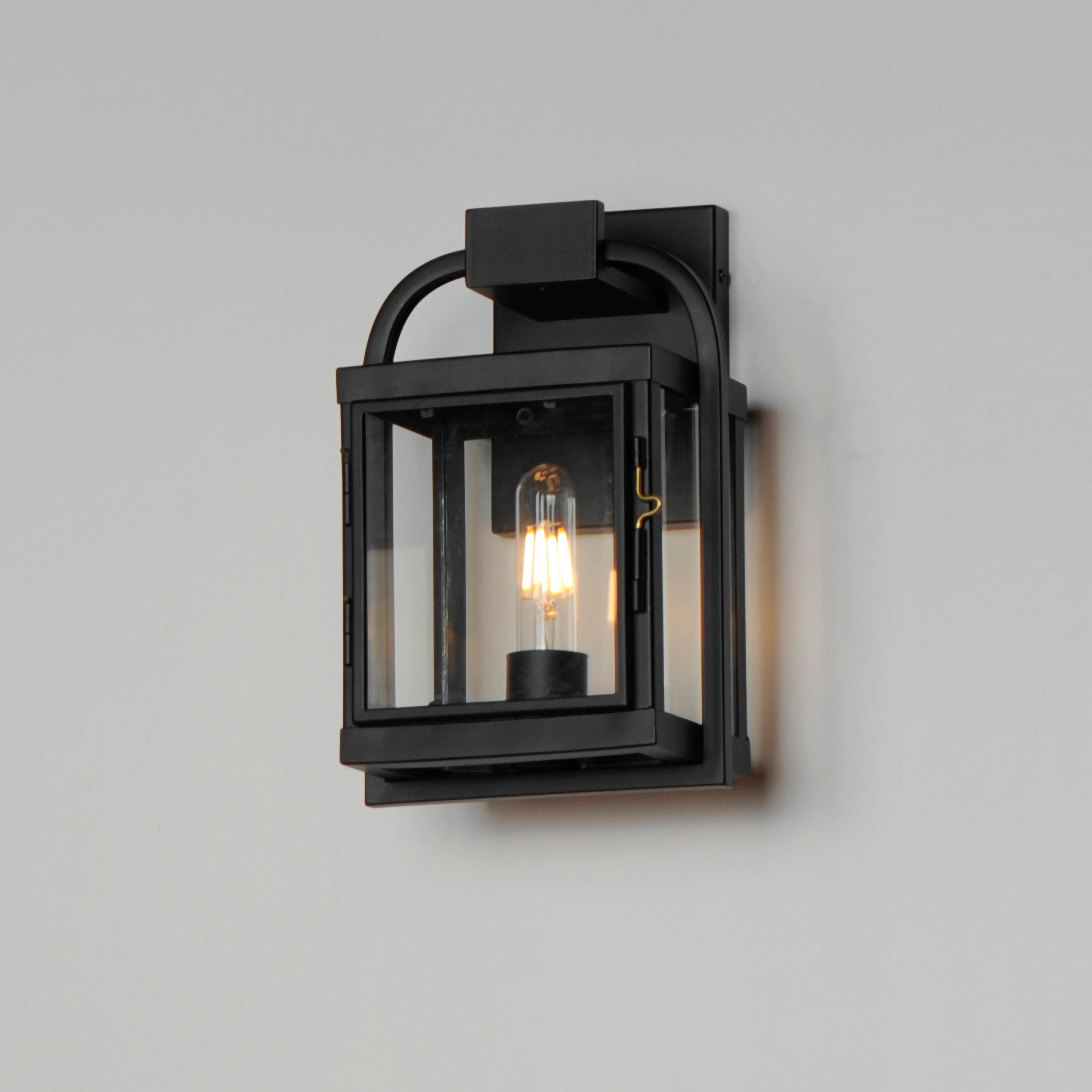 Bonham Small Outdoor Wall Sconce