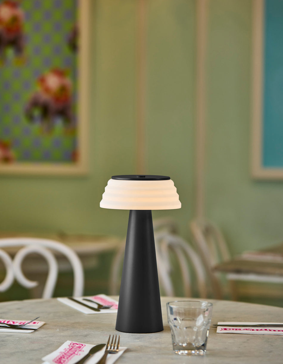 Jacky Cordless LED Table Lamp