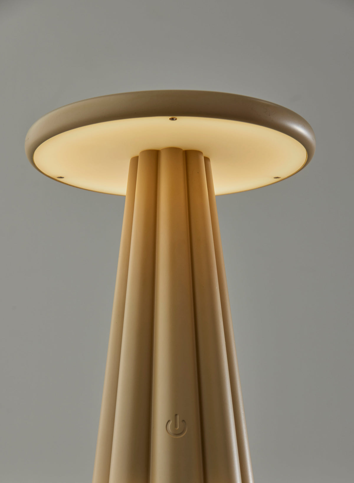 Mattie Cordless LED Table Lamp