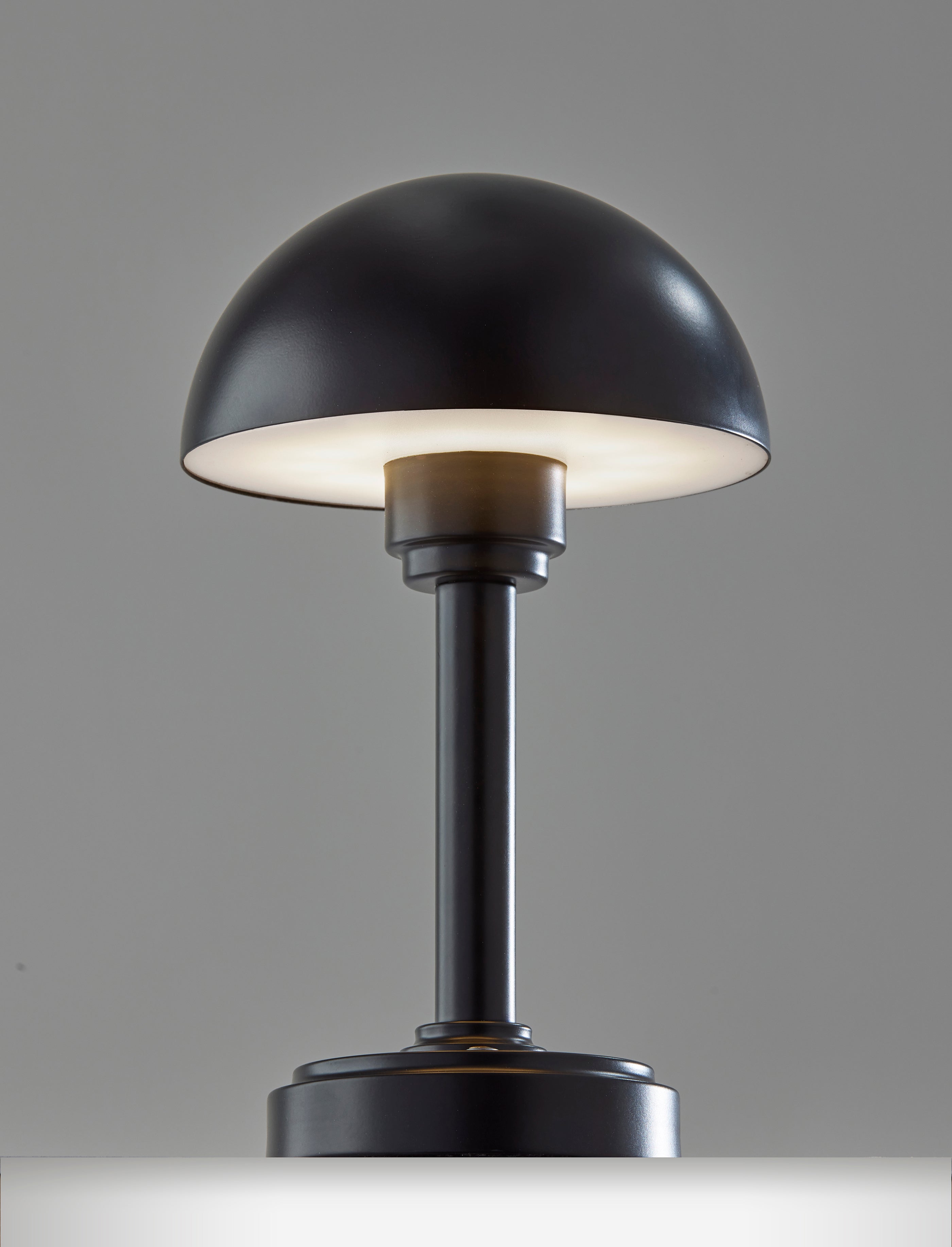 Ollie LED Cordless Table Lamp- Black