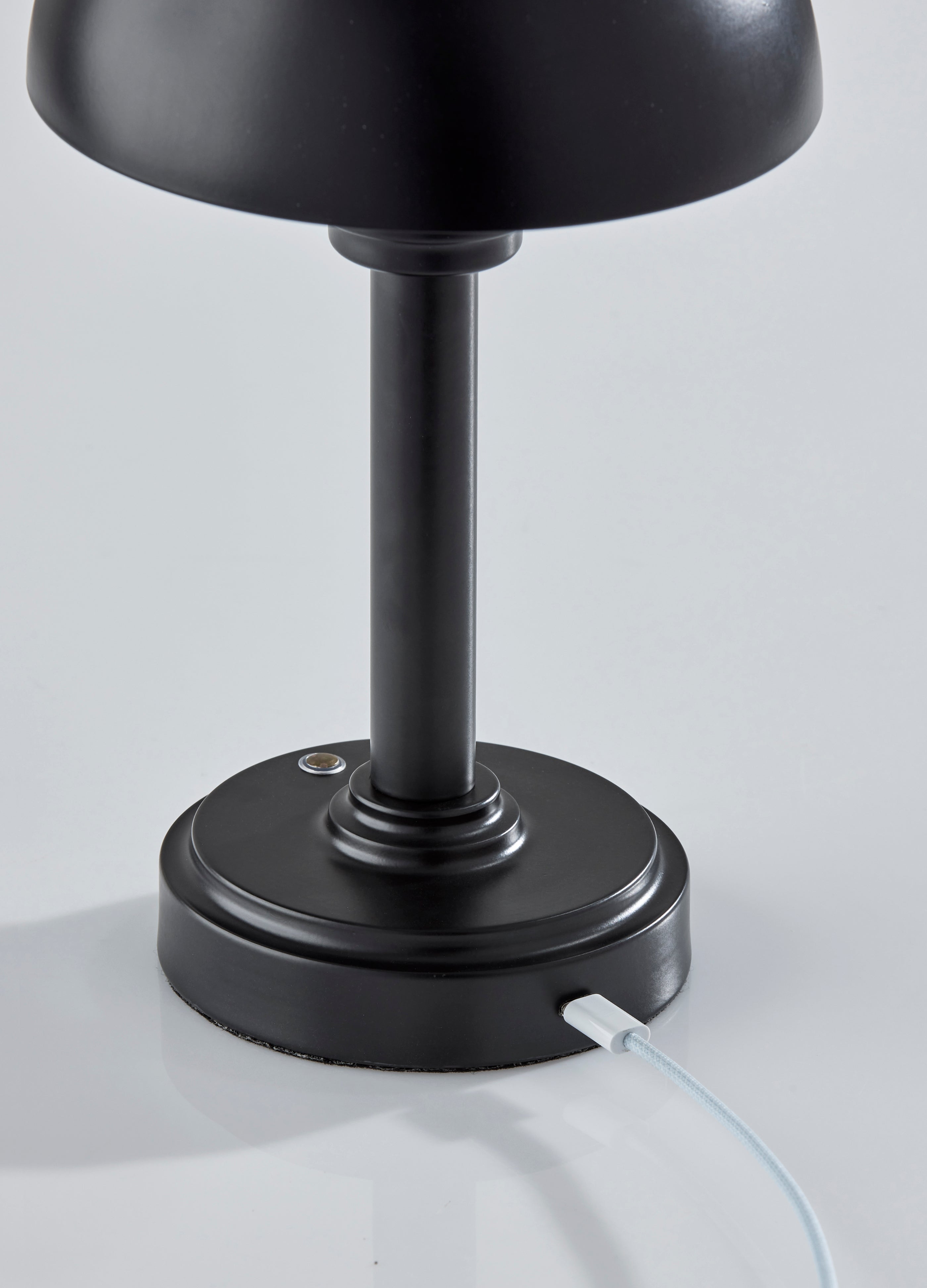 Ollie LED Cordless Table Lamp- Black