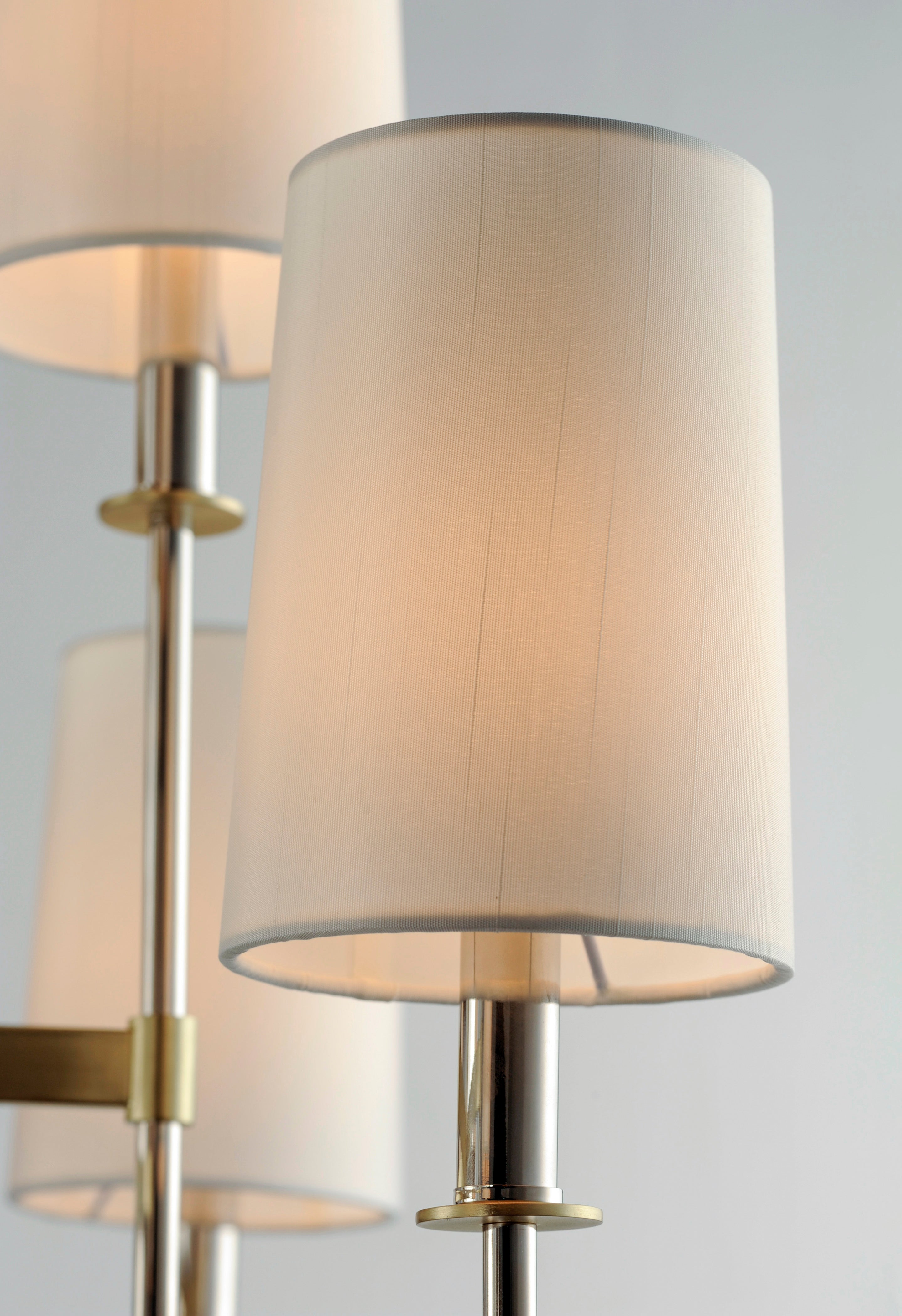 Uptown 8-Light Chandelier