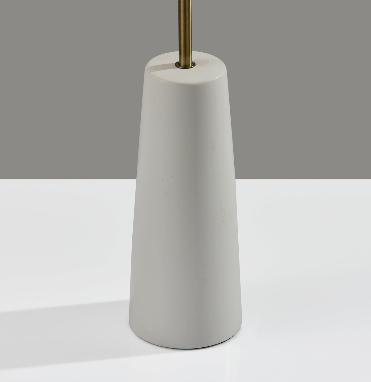 Waylon Floor Lamp