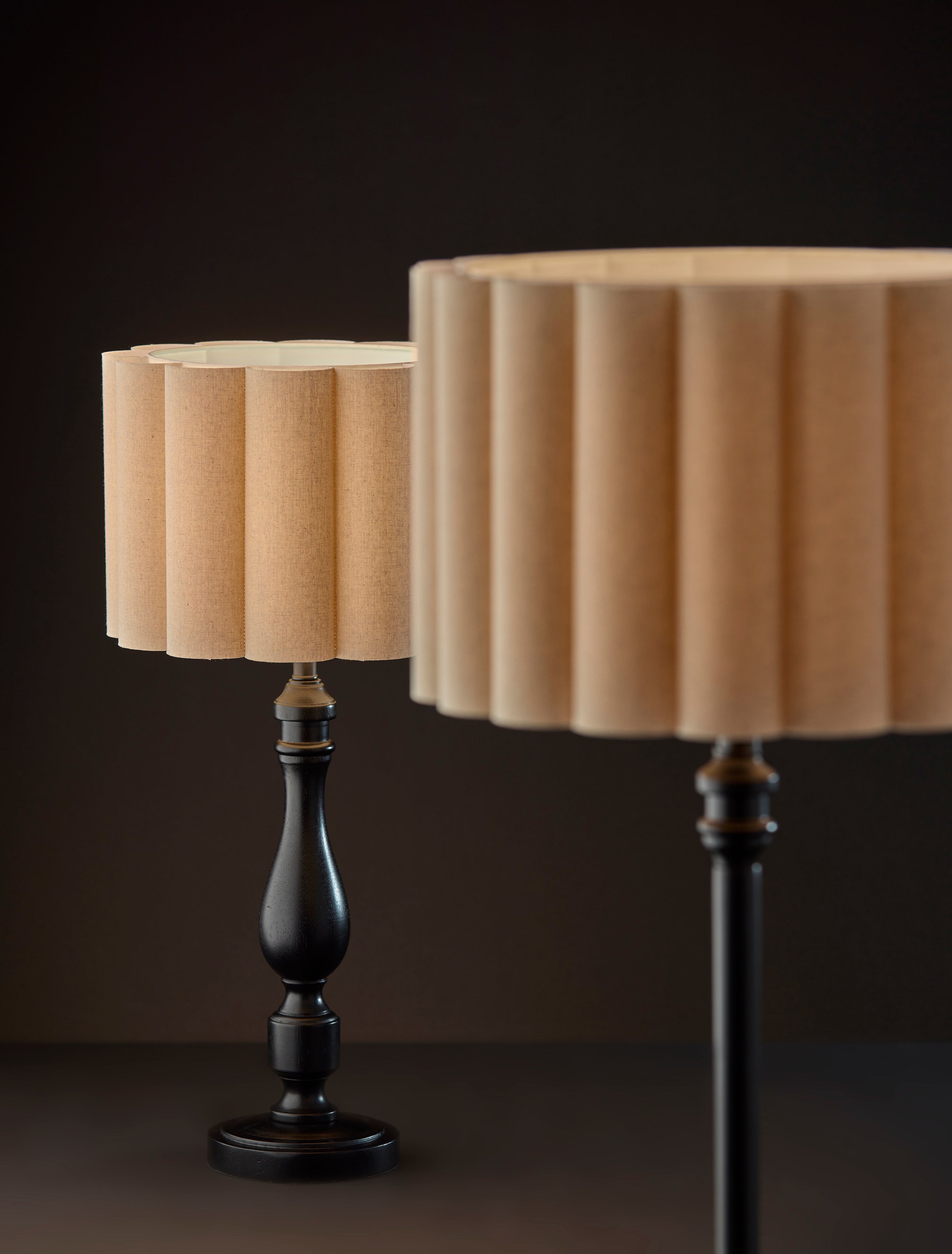 Claret Table Lamp
