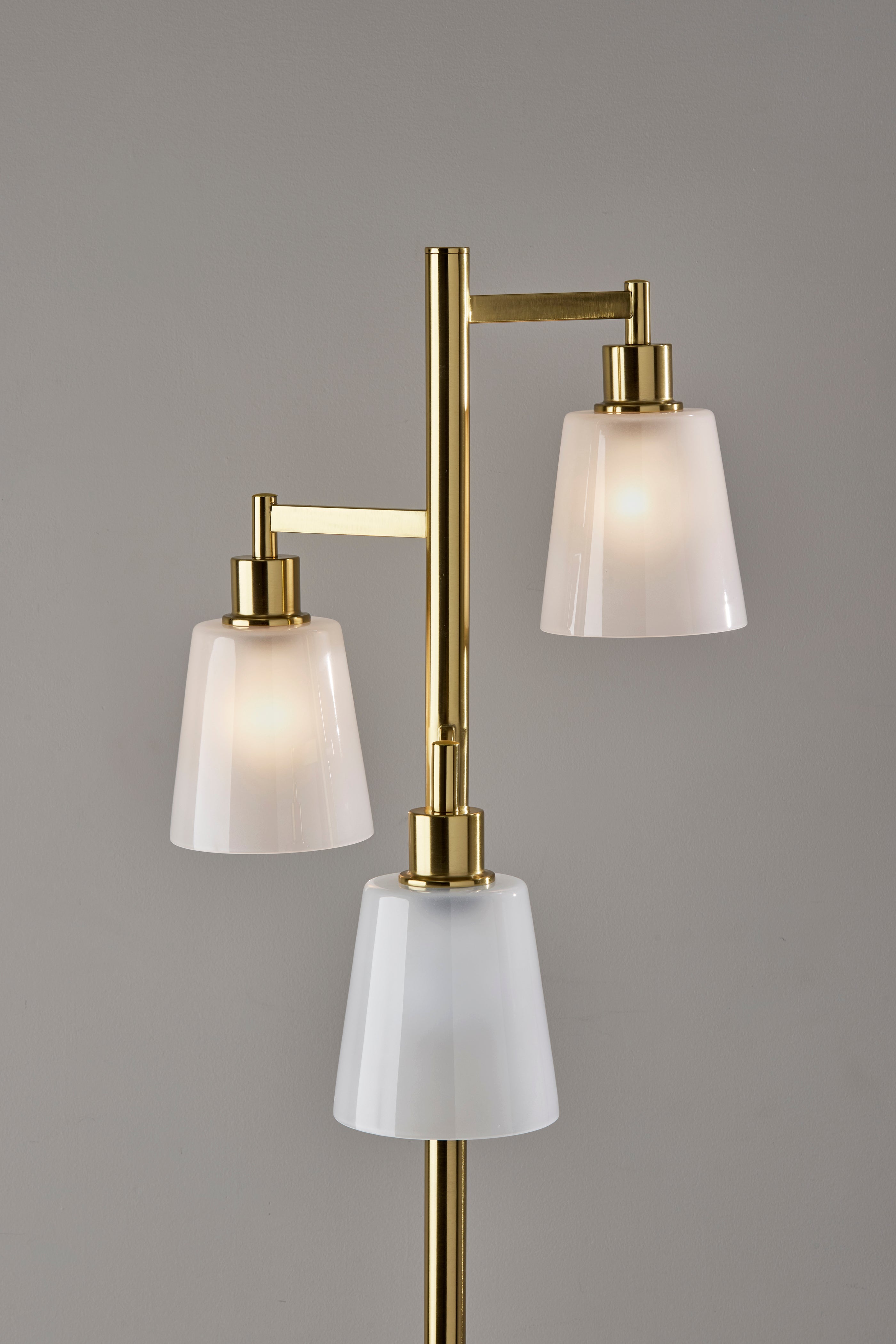 Gio Tree Lamp