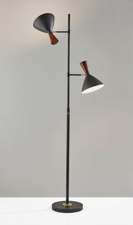 Arlo Tree Lamp