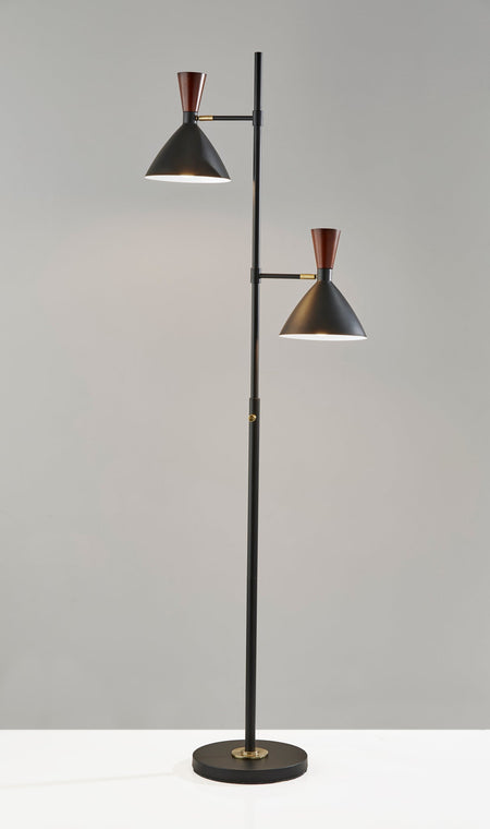 Arlo Tree Lamp