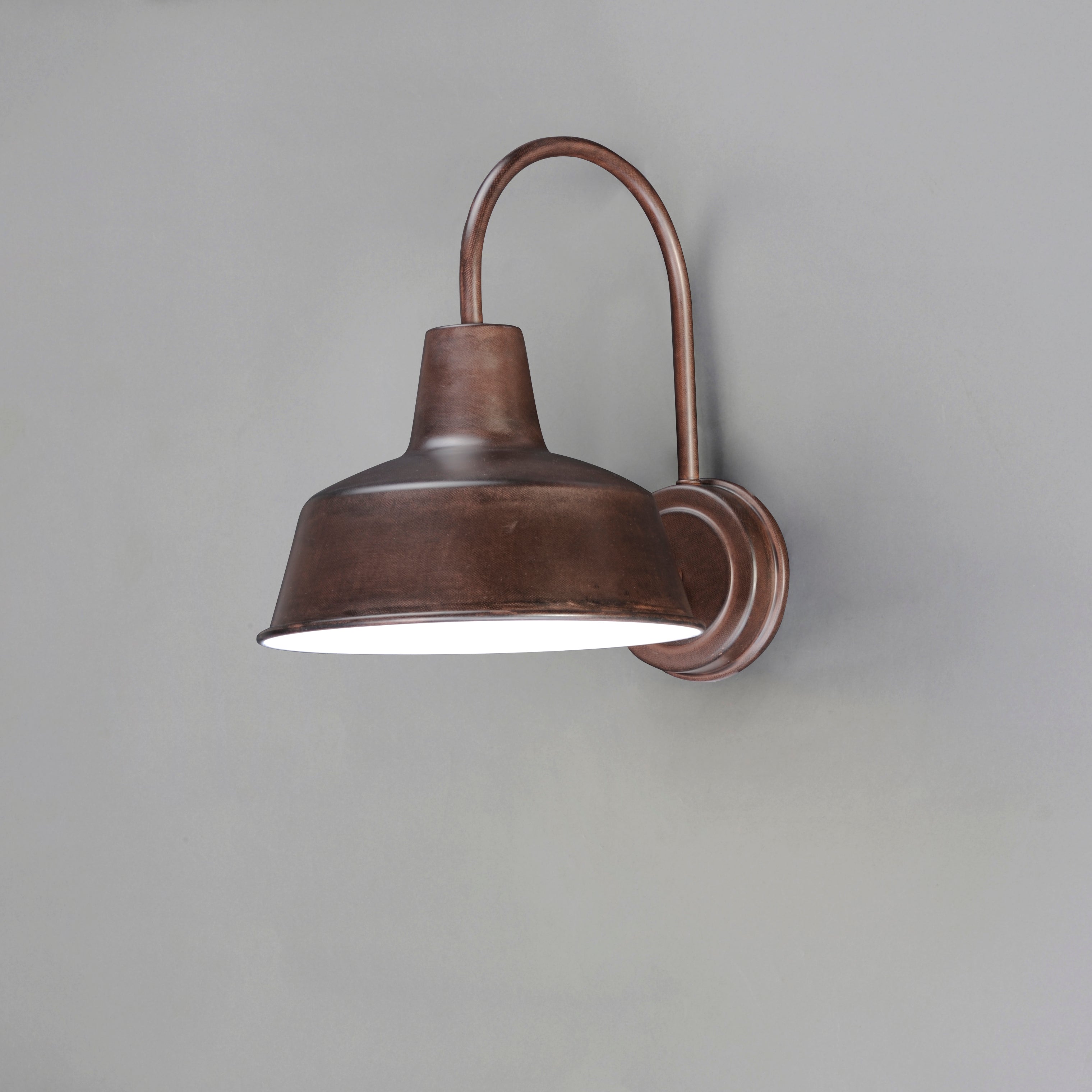 Pier M 1-Light Outdoor Wall Sconce