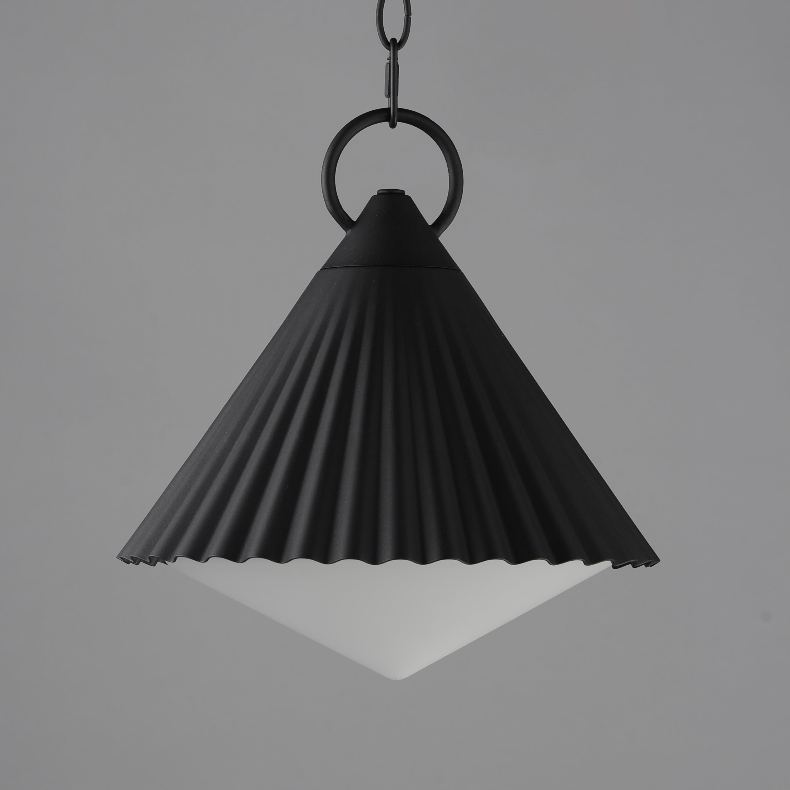 Odette 13" Pendant