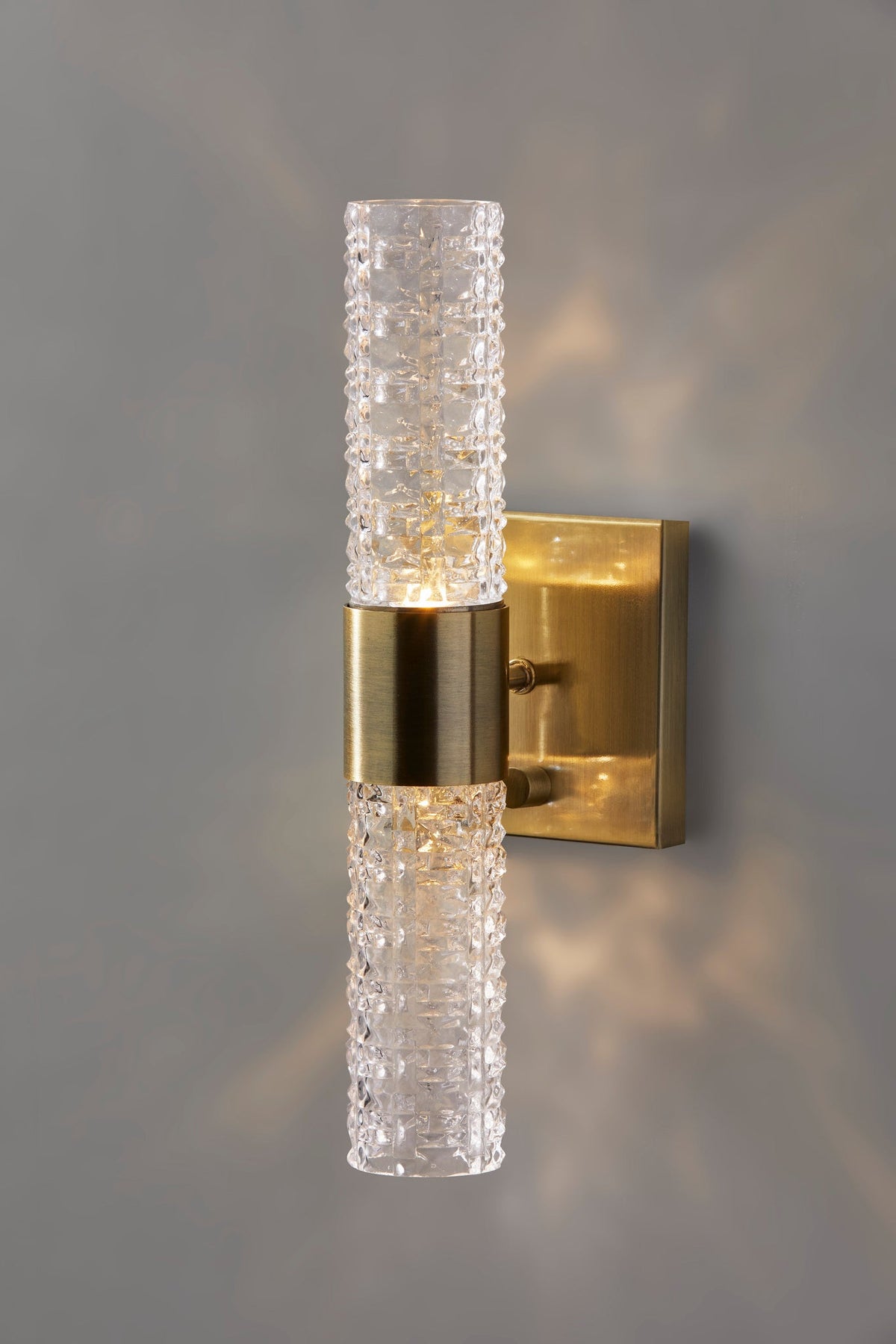 Harriet LED Wall Lamp