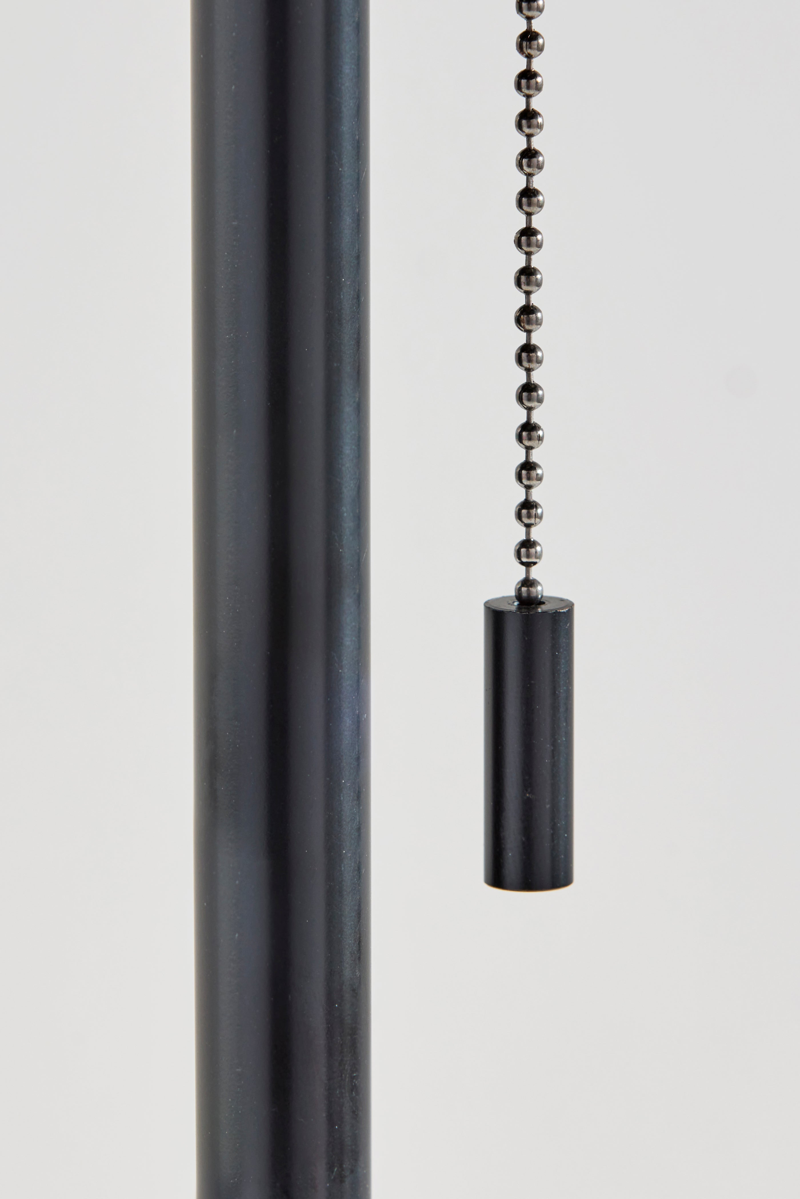 Gardner Table Lamp